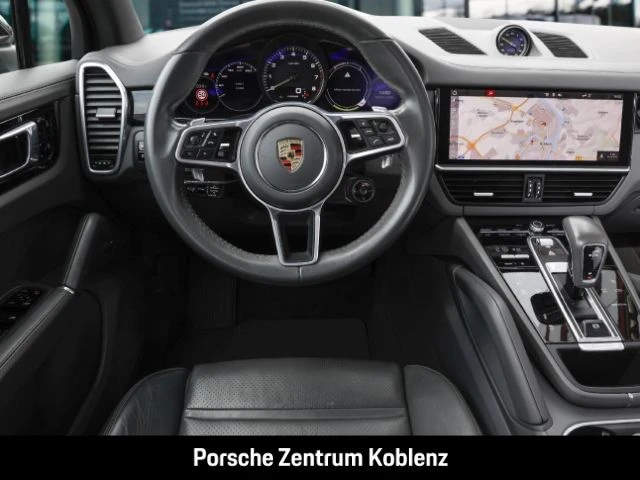 Porsche-Cayenne-image-12