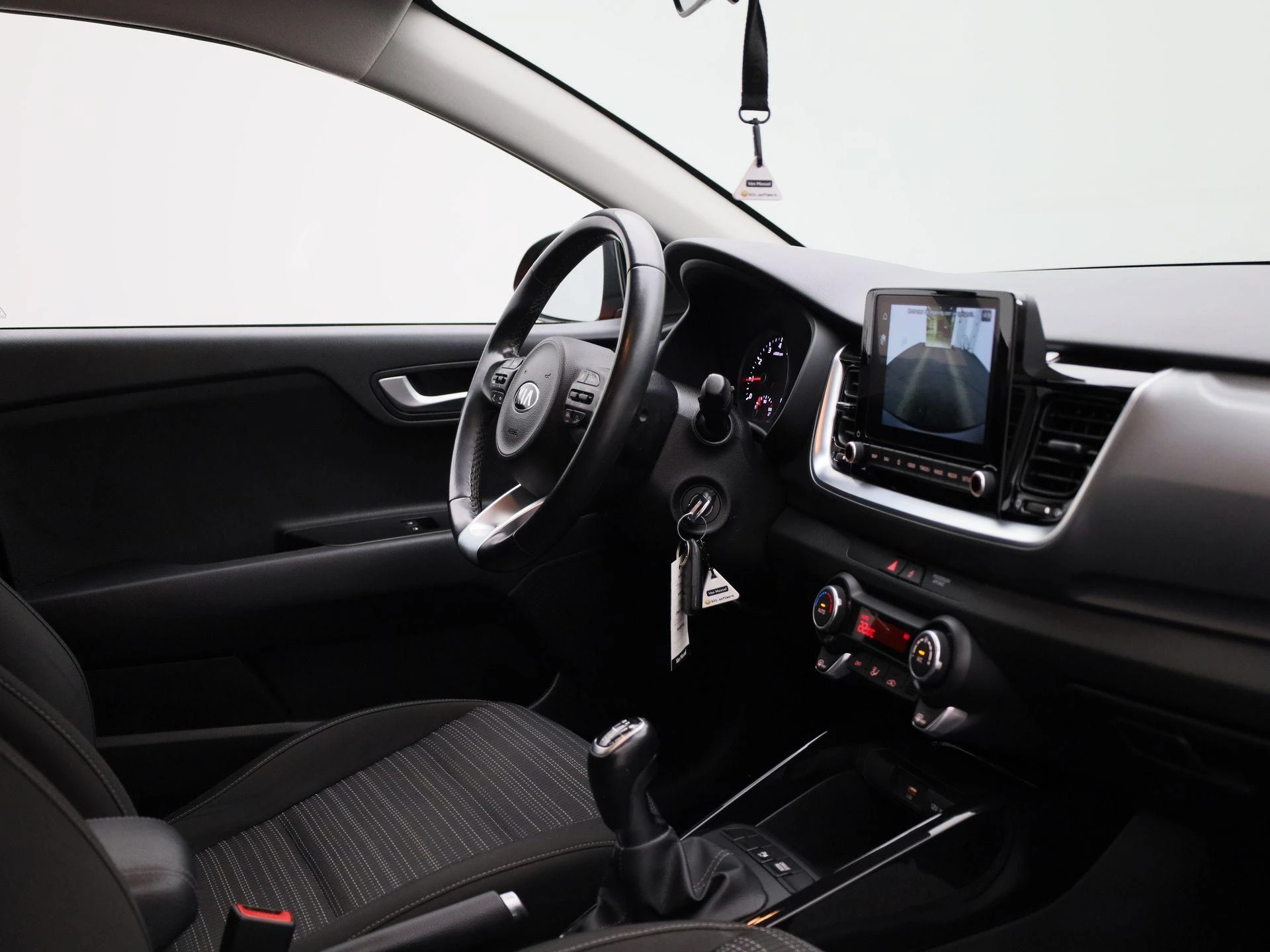 Kia-Stonic-image-30