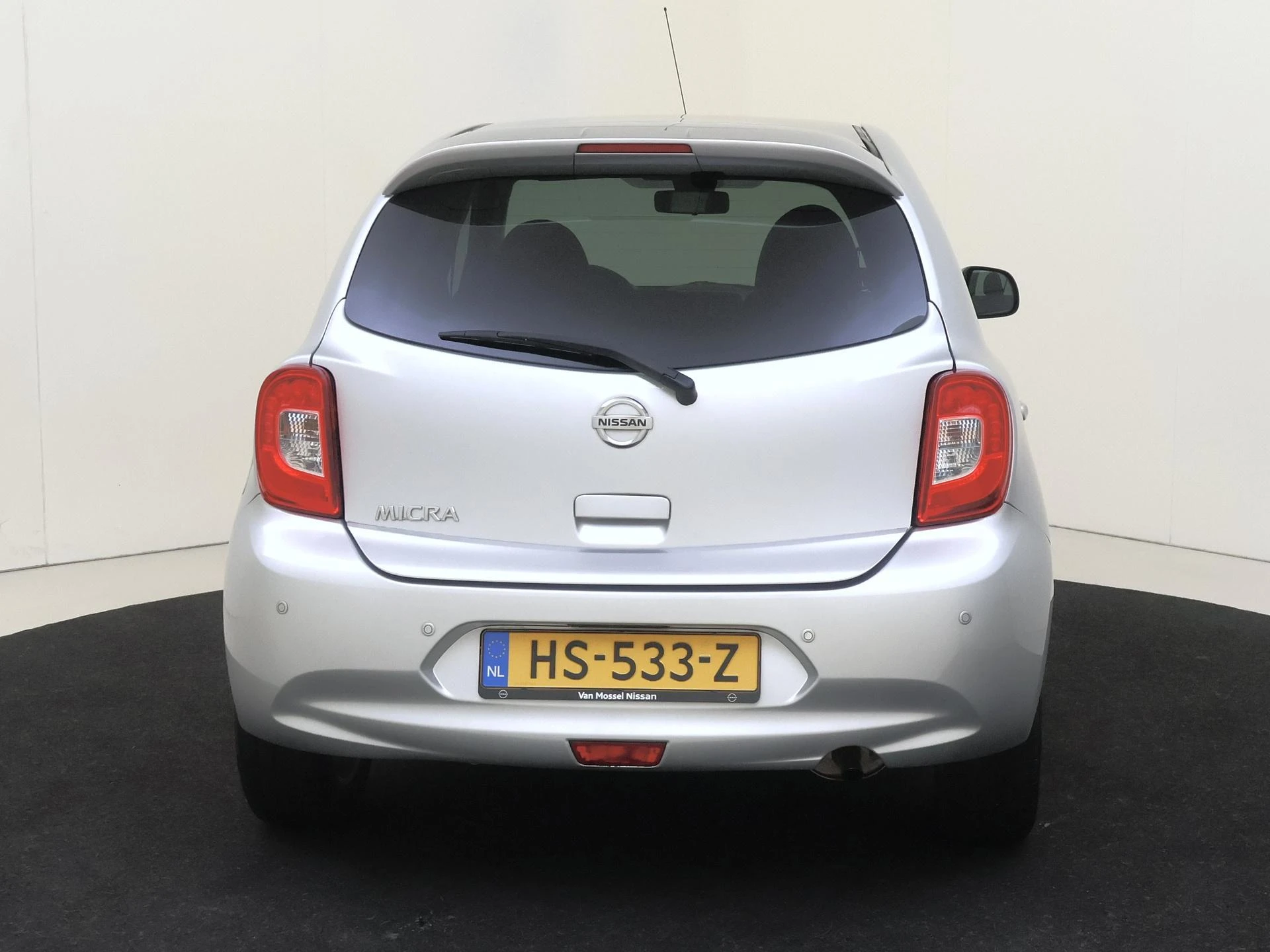Nissan-Micra-image-6