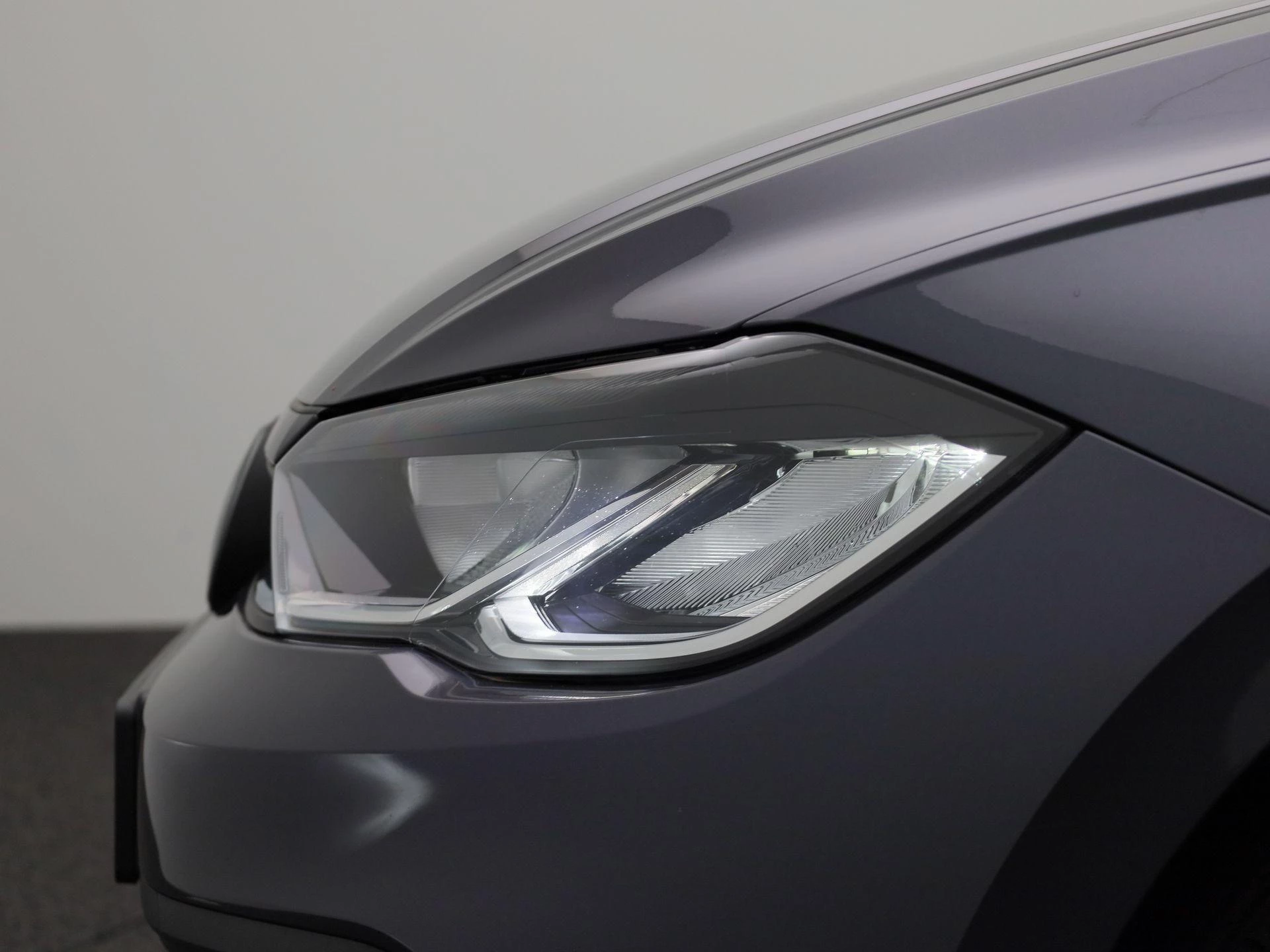Volkswagen-Polo-image-14