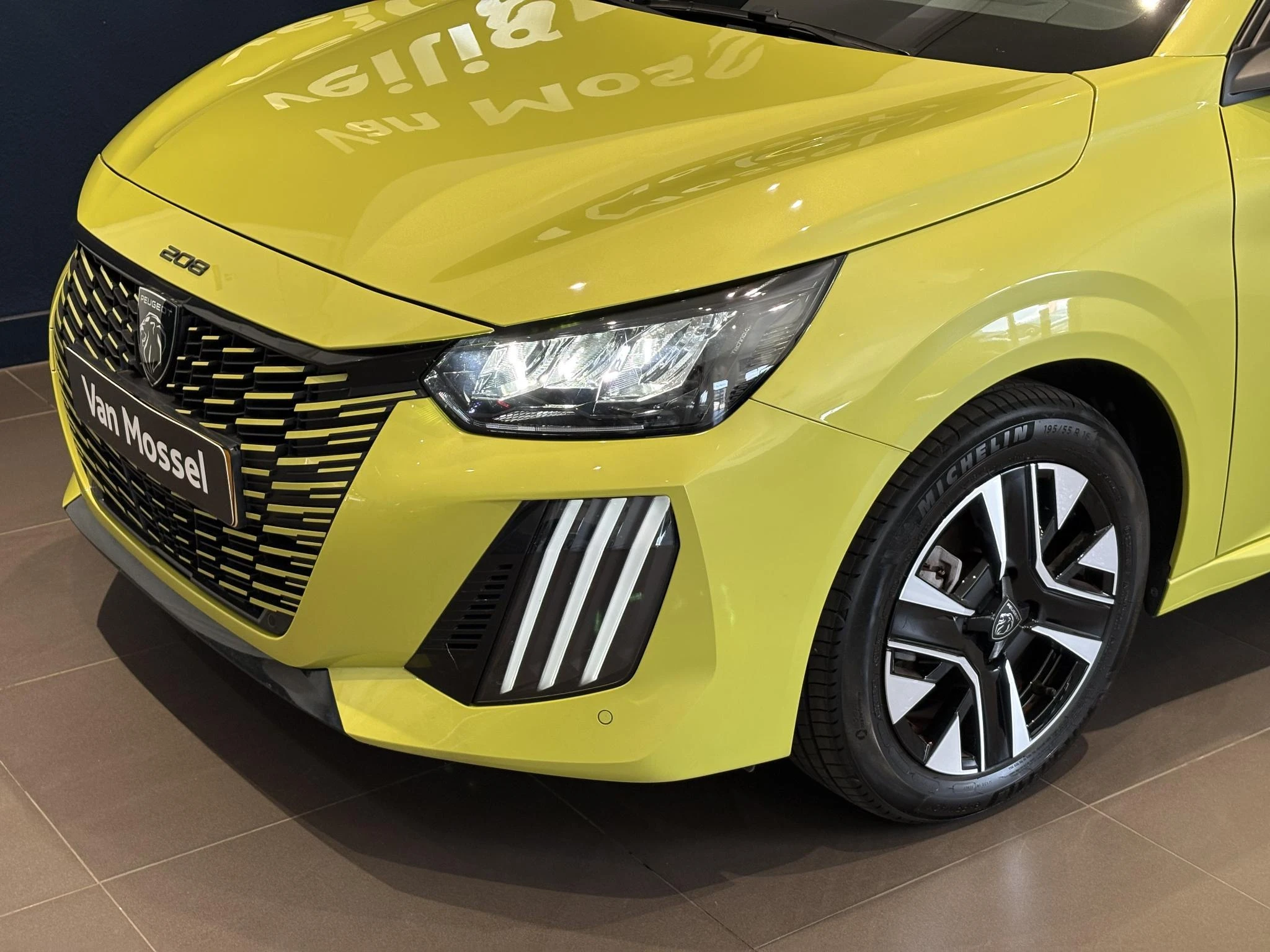 Peugeot-208-image-3