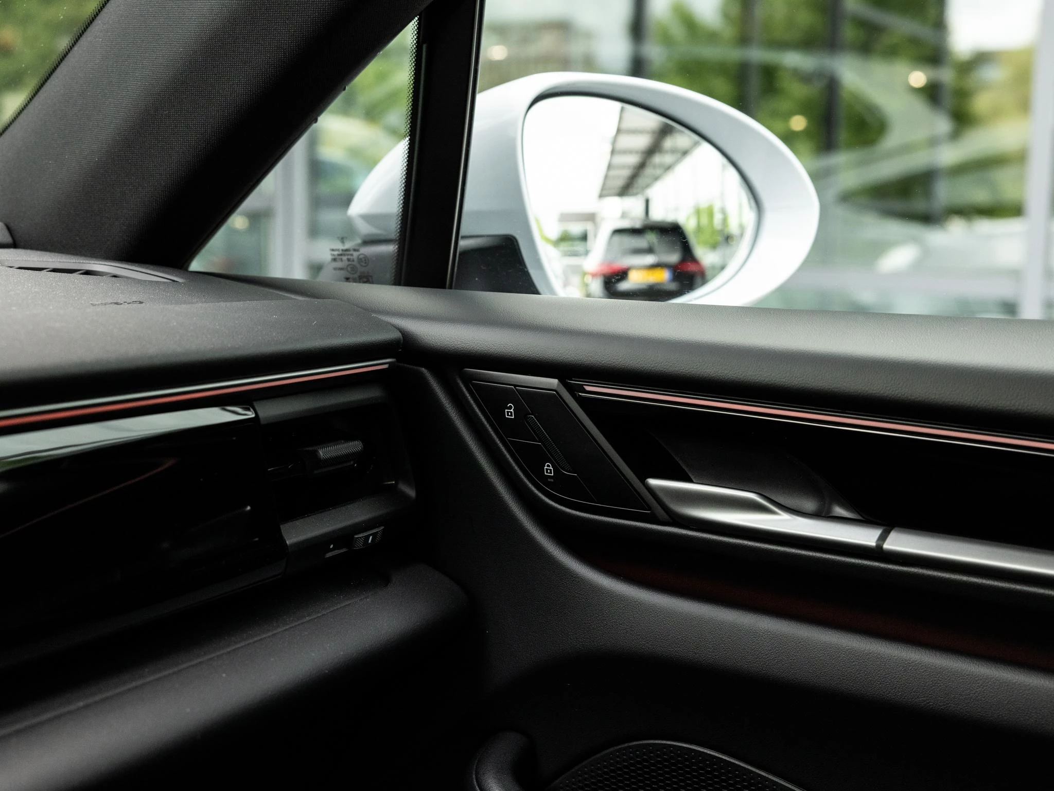 Porsche-Macan-image-37