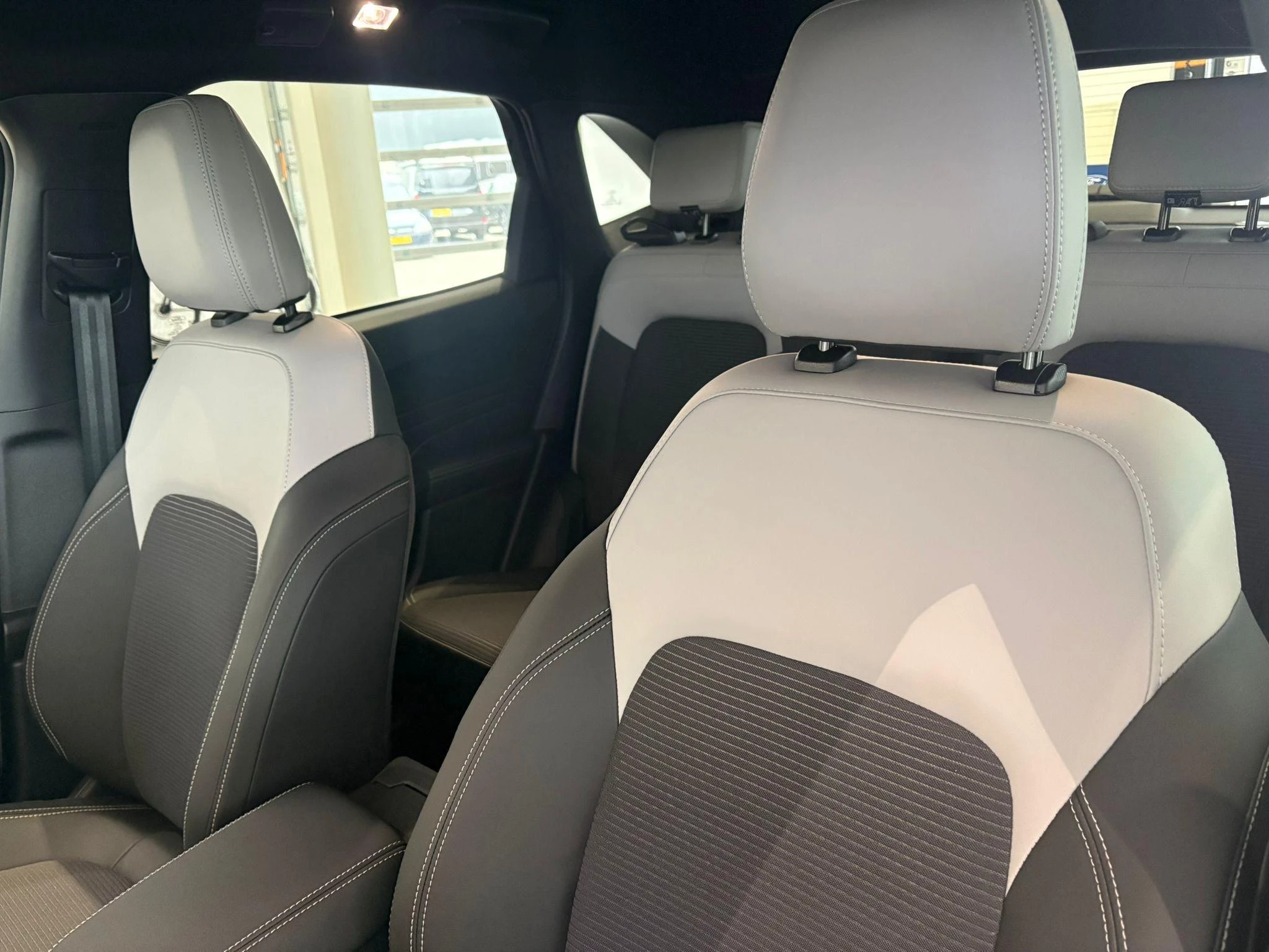 Ford-Kuga-image-13