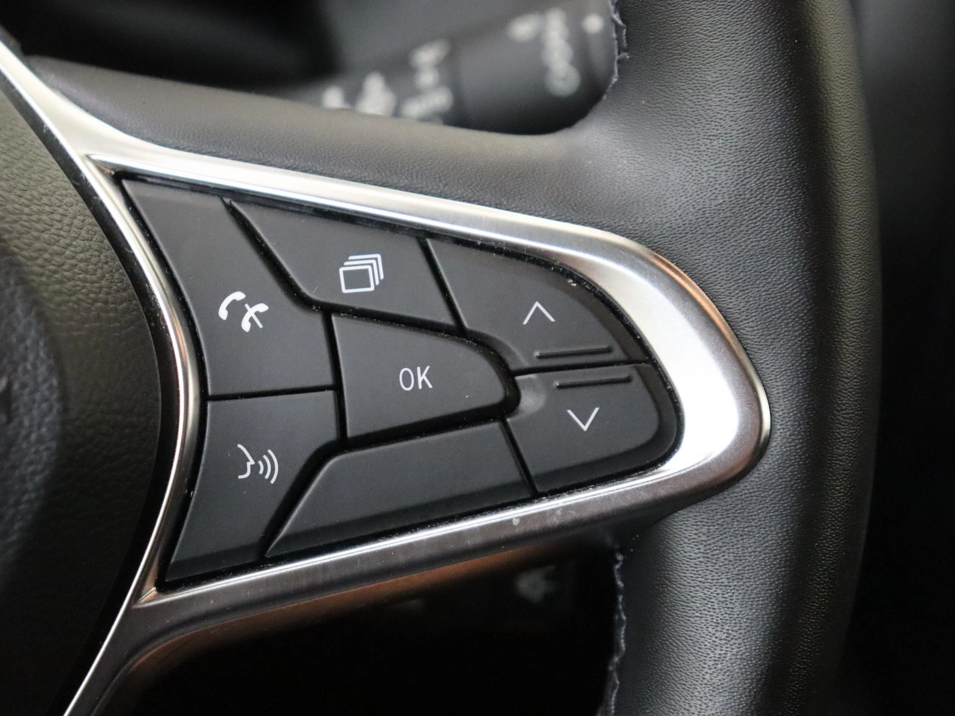 Renault Captur 1.6 E-Tech Hybrid 145 Zen