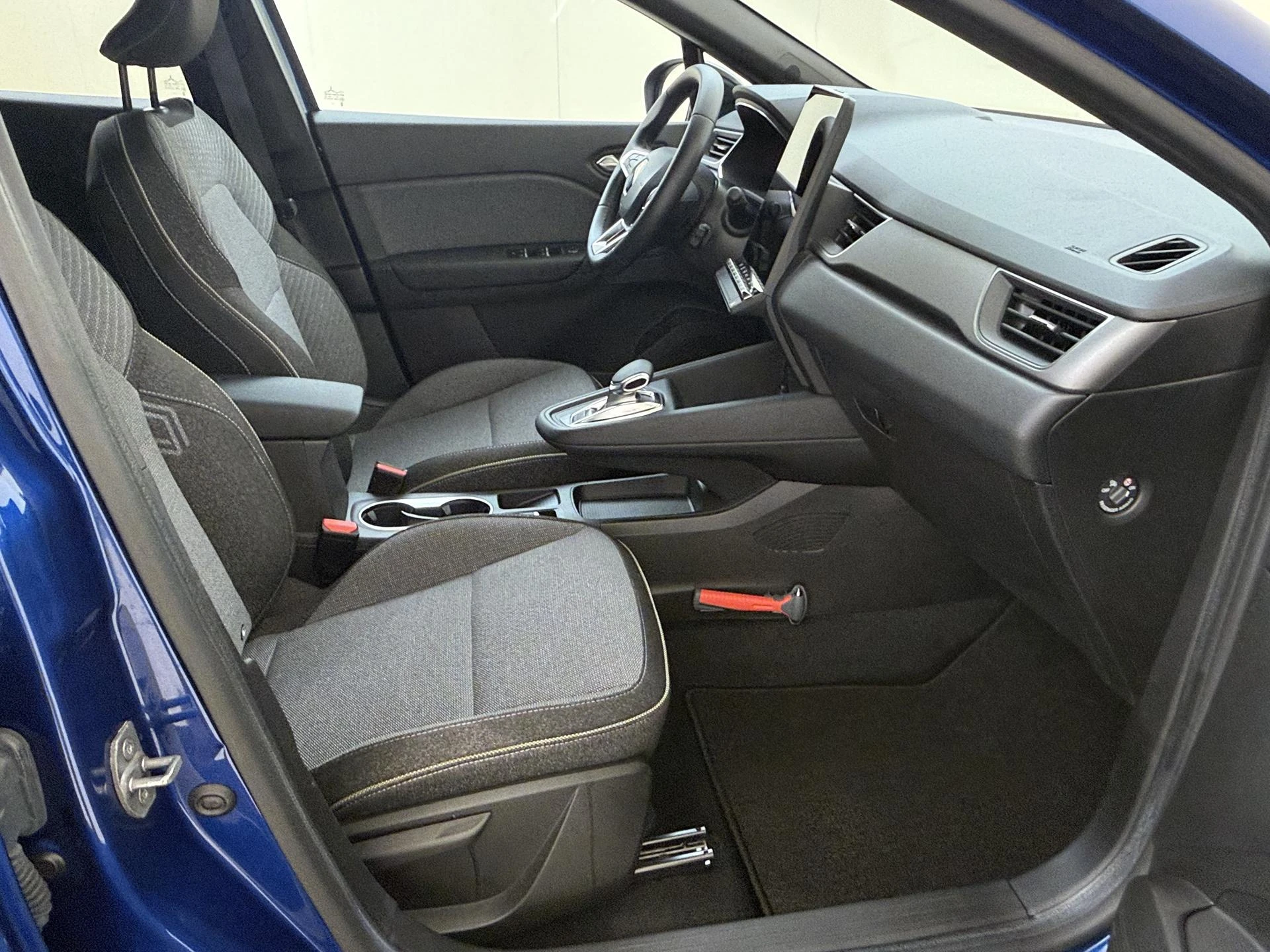 Renault-Captur-image-14