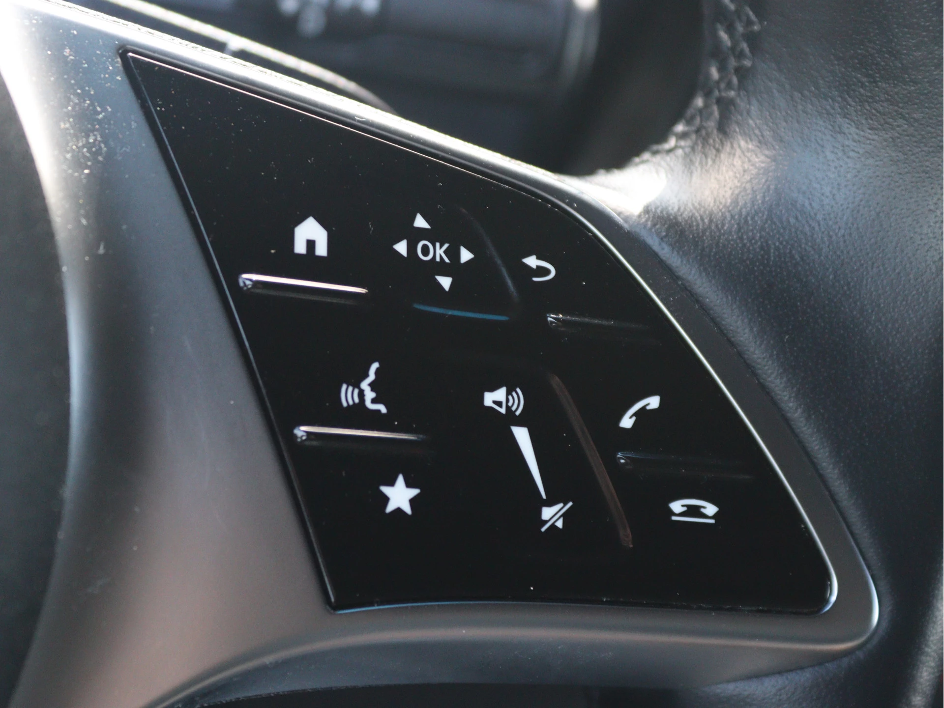 Mercedes-Benz-Sprinter-image-9