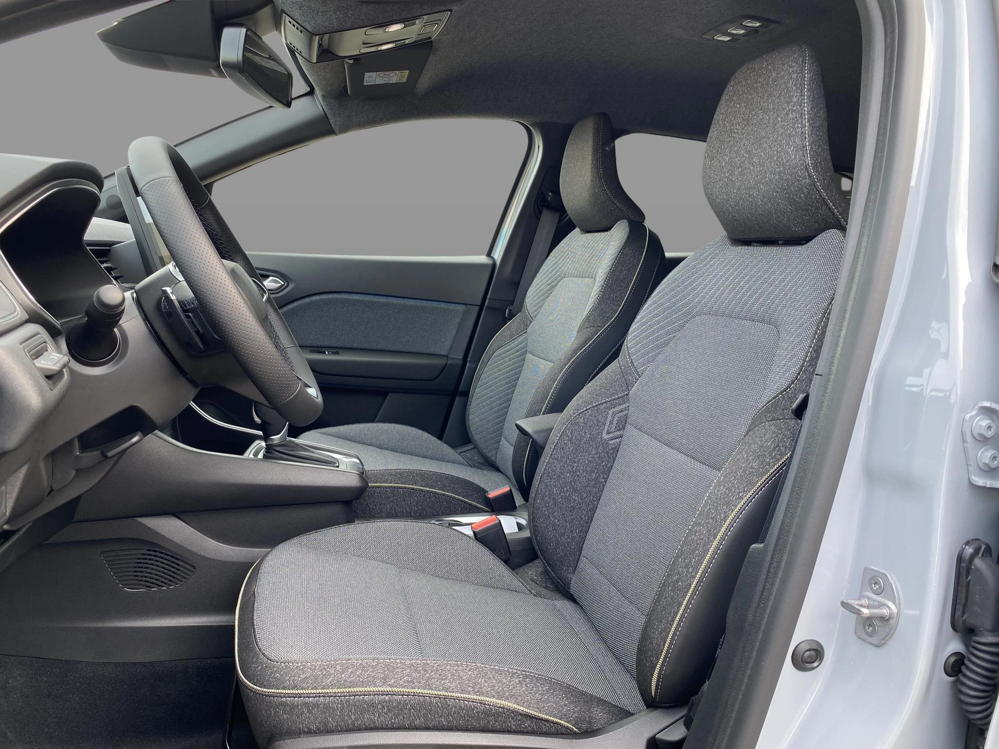 Renault Captur Techno Mild Hybrid 160 EDC