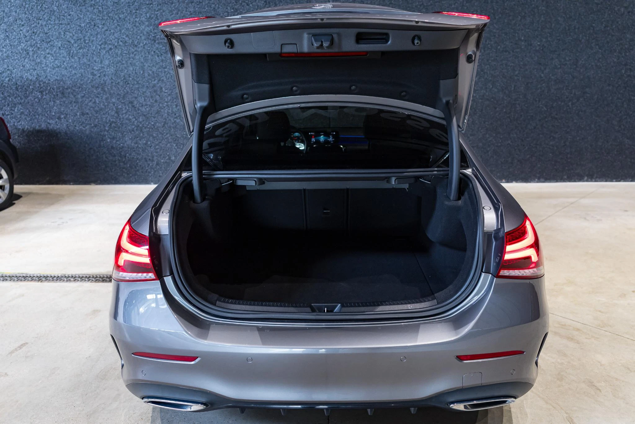 Mercedes-Benz-Classe A-image-9