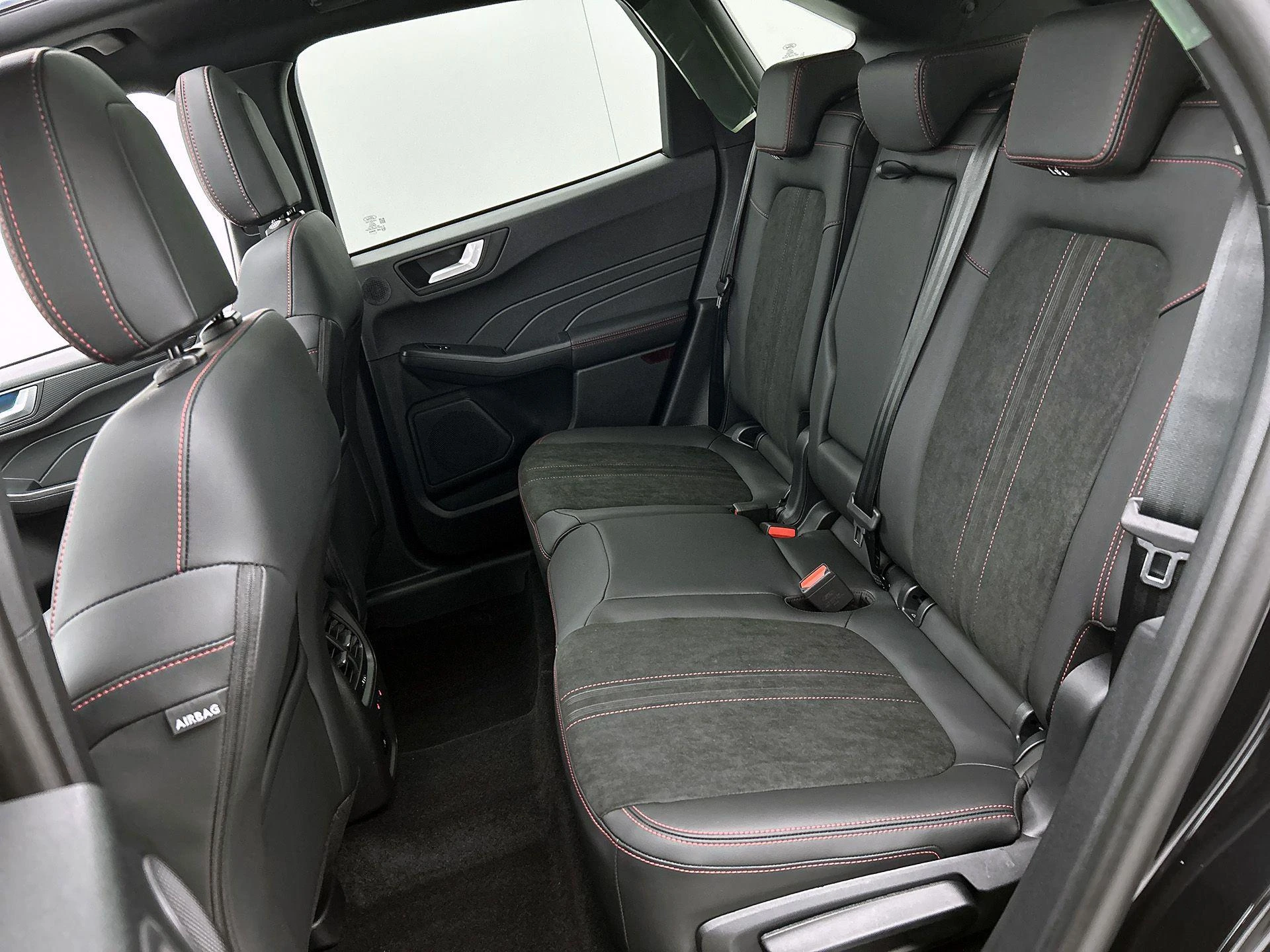 Ford-Kuga-image-26