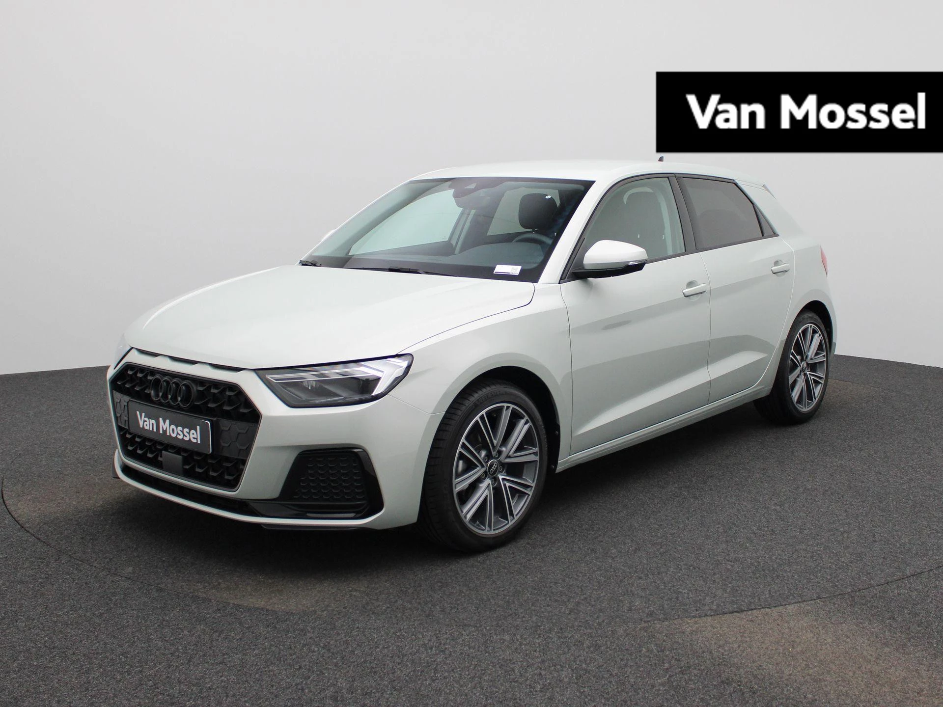 Audi-A1 Sportback-image-0