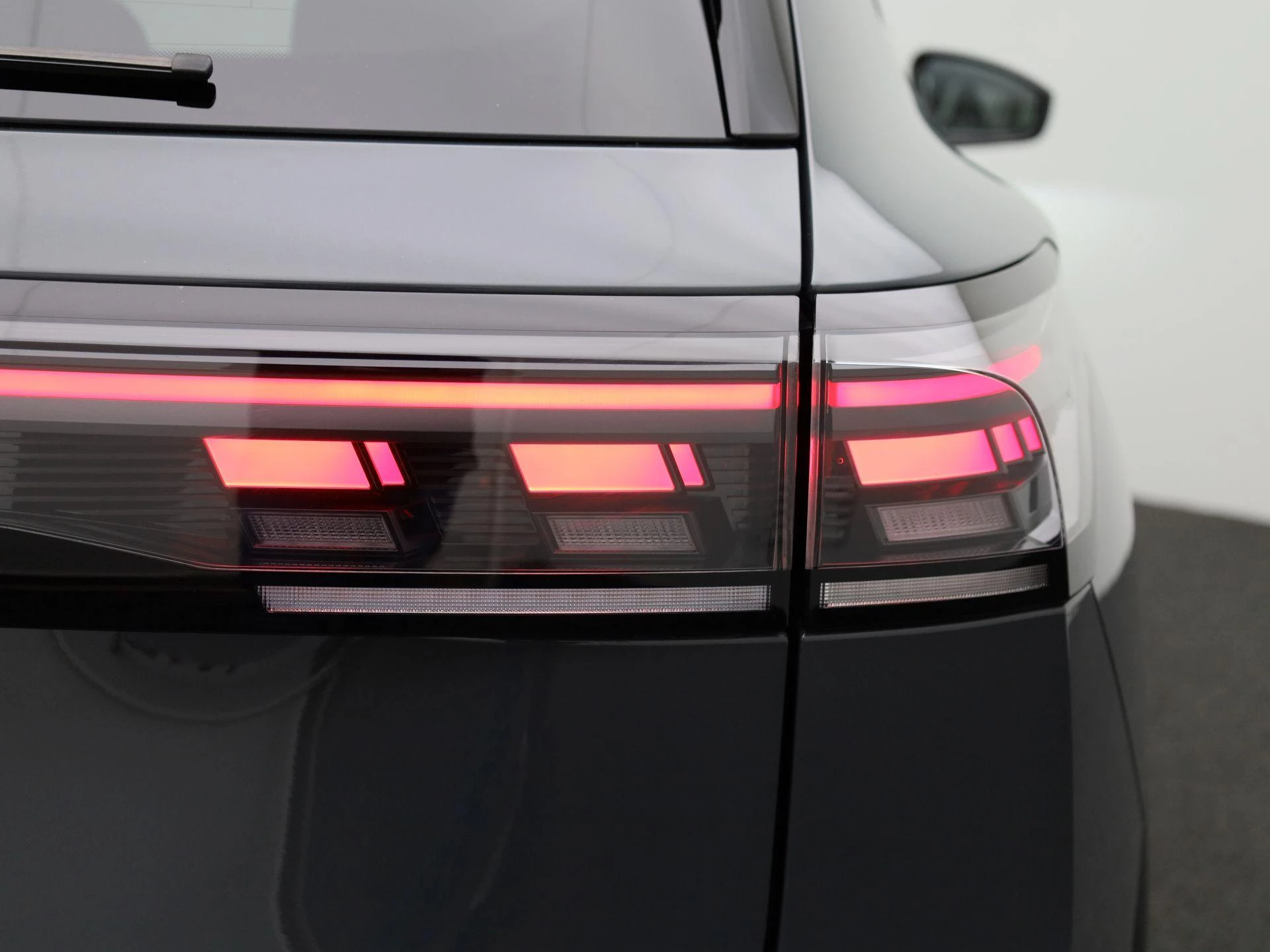 Volkswagen-Tiguan-image-57