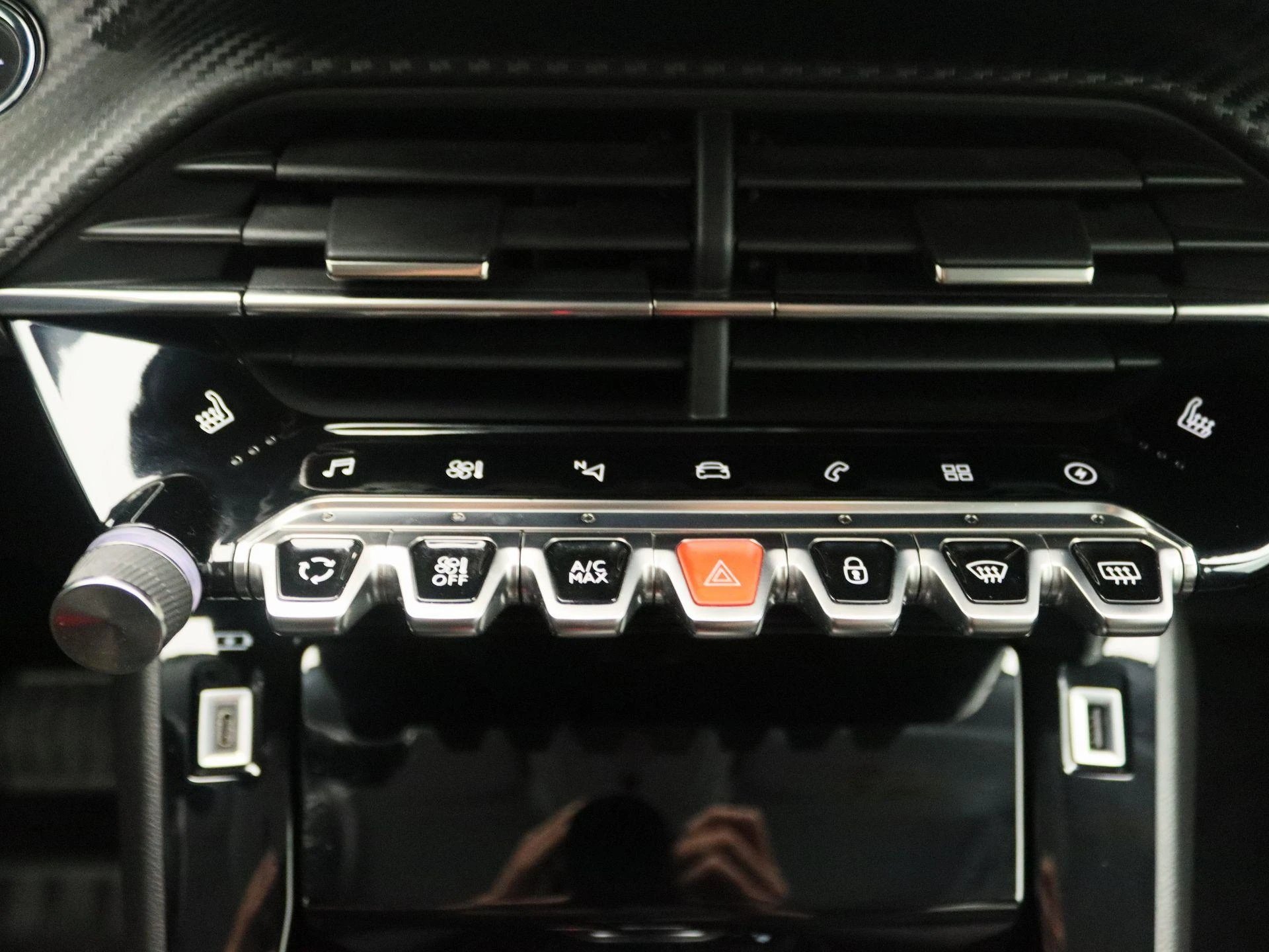 Peugeot e-2008 EV Allure Pack 50 kWh