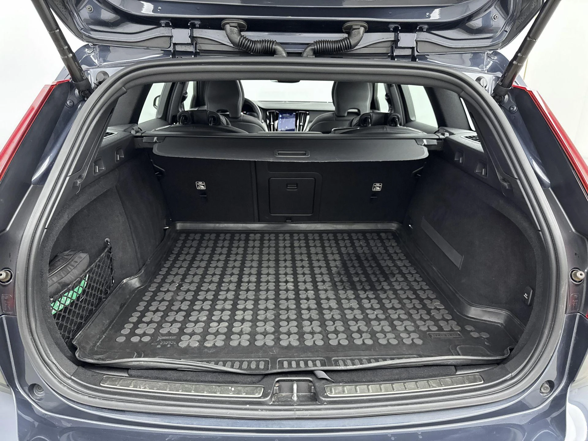 Volvo-V60-image-23