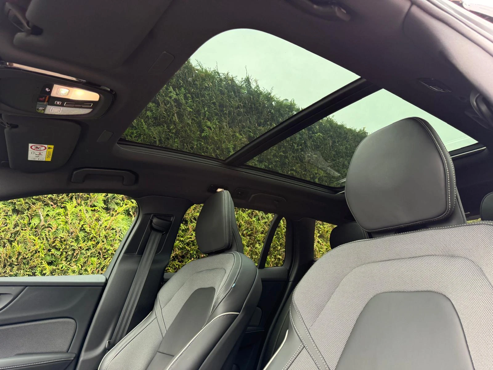 Volvo-V60-image-26
