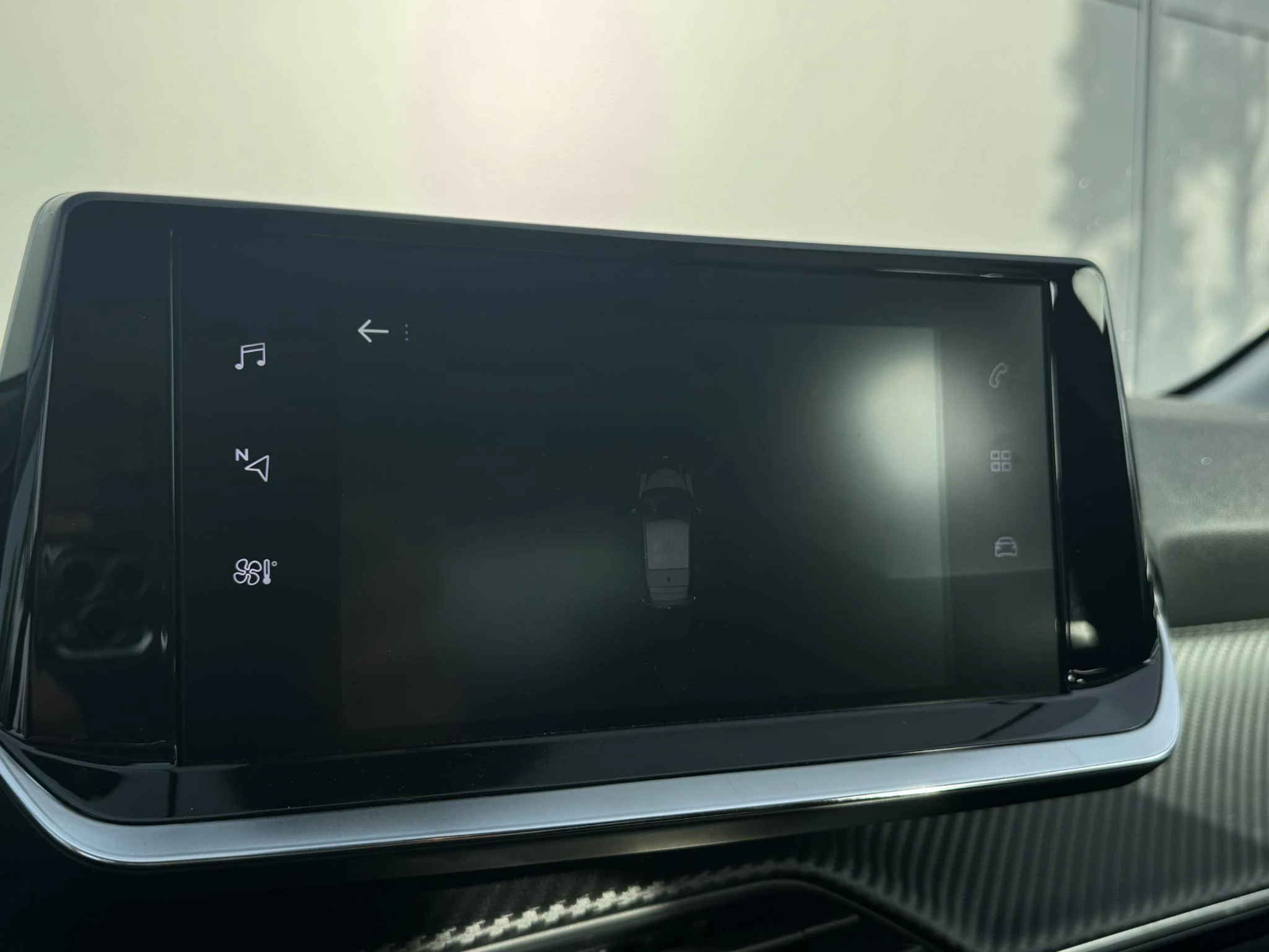 Peugeot-208-image-22