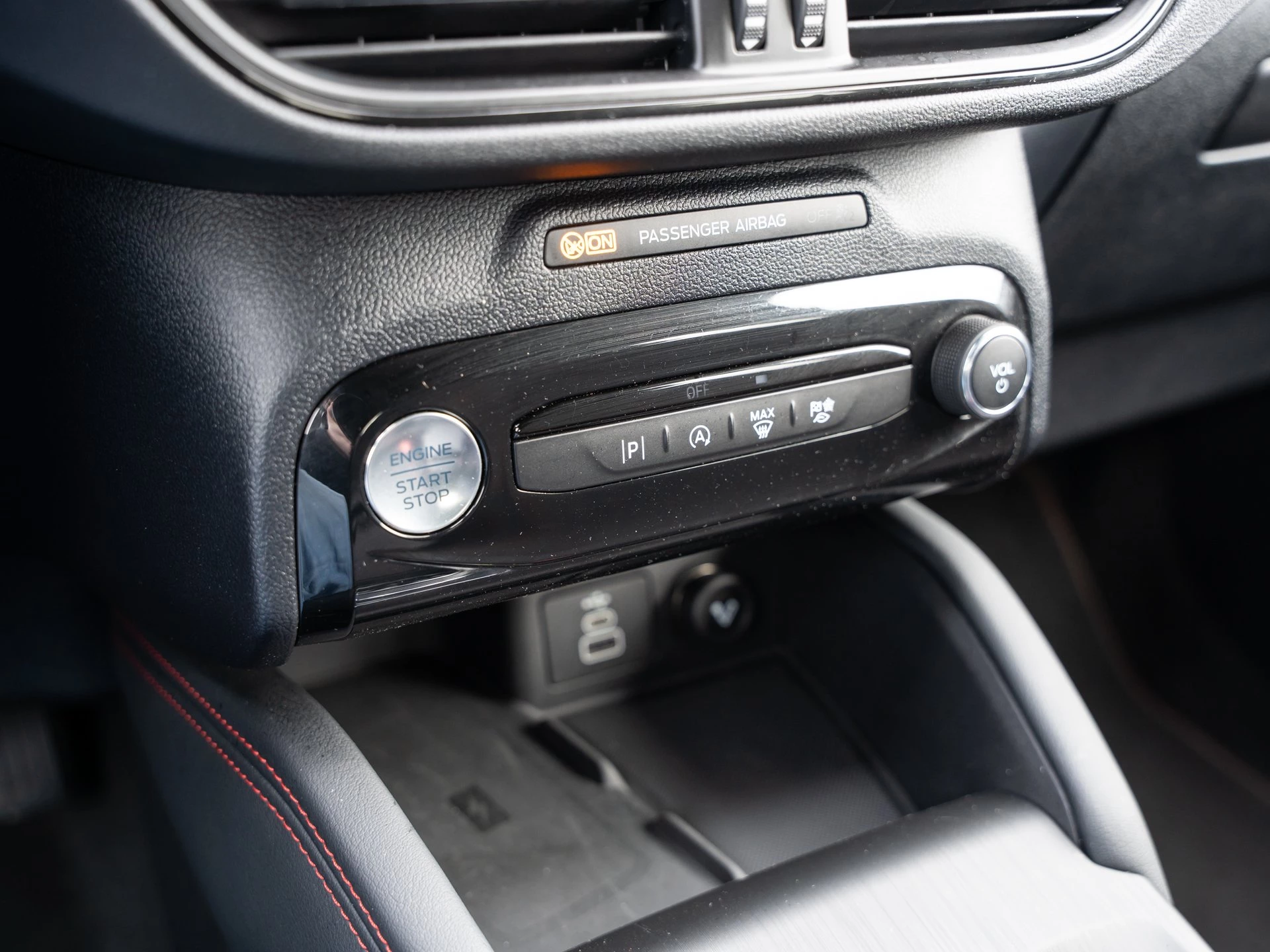 Ford Kuga ST-Line Aut.*KAM*LED-MATRIX*NAVI*GRA*WINTER-PKT.