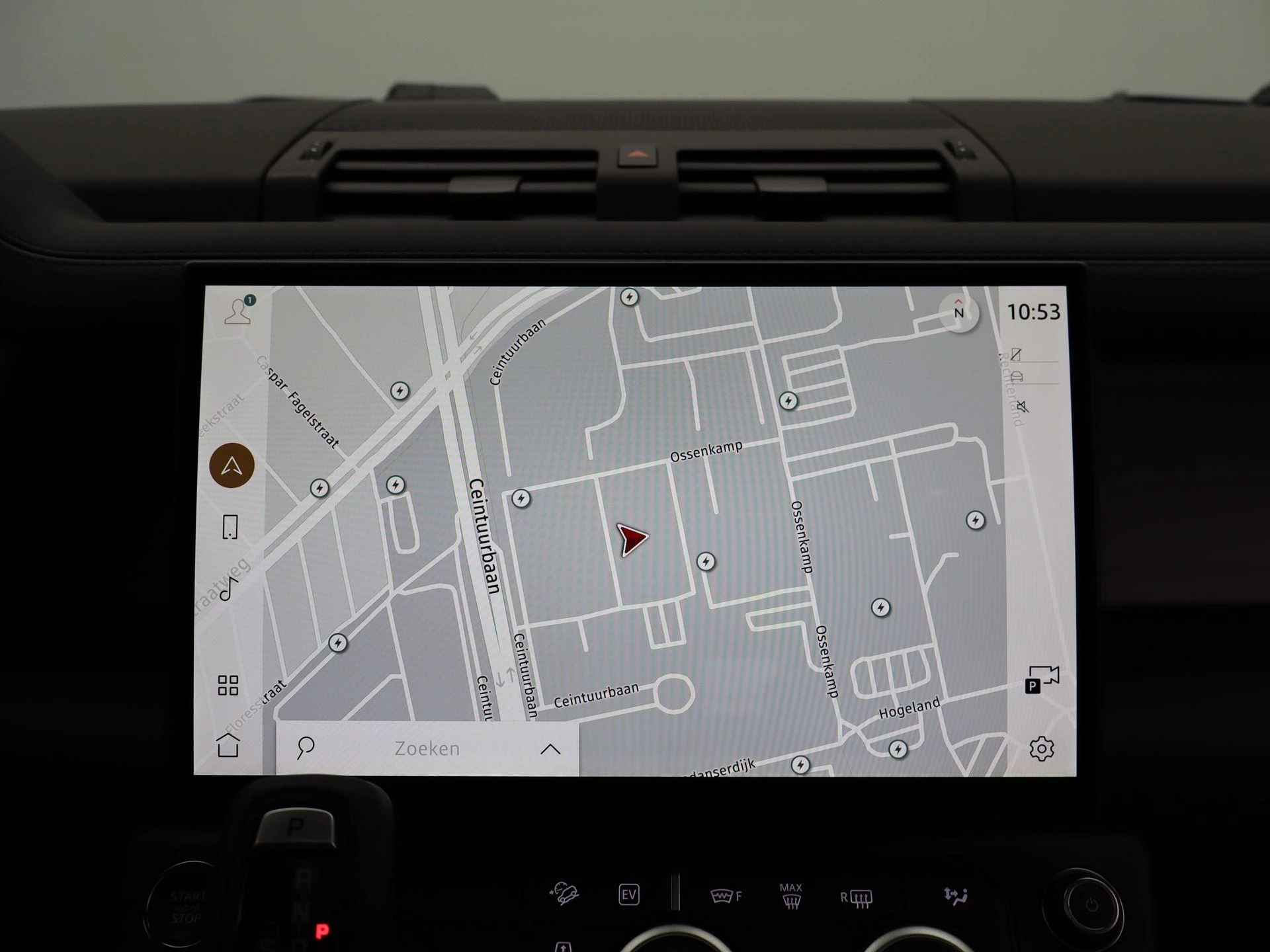 Land Rover-Defender-image-15