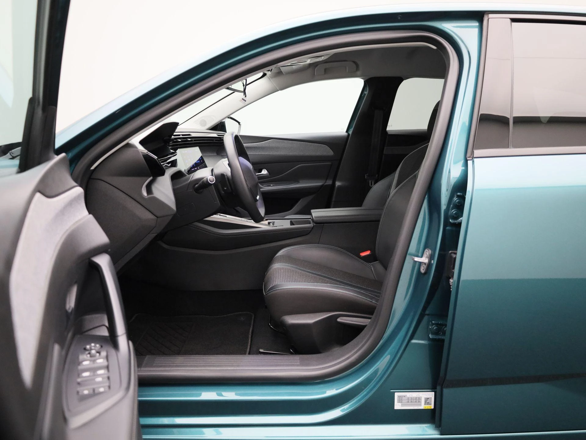 Peugeot-308-image-8