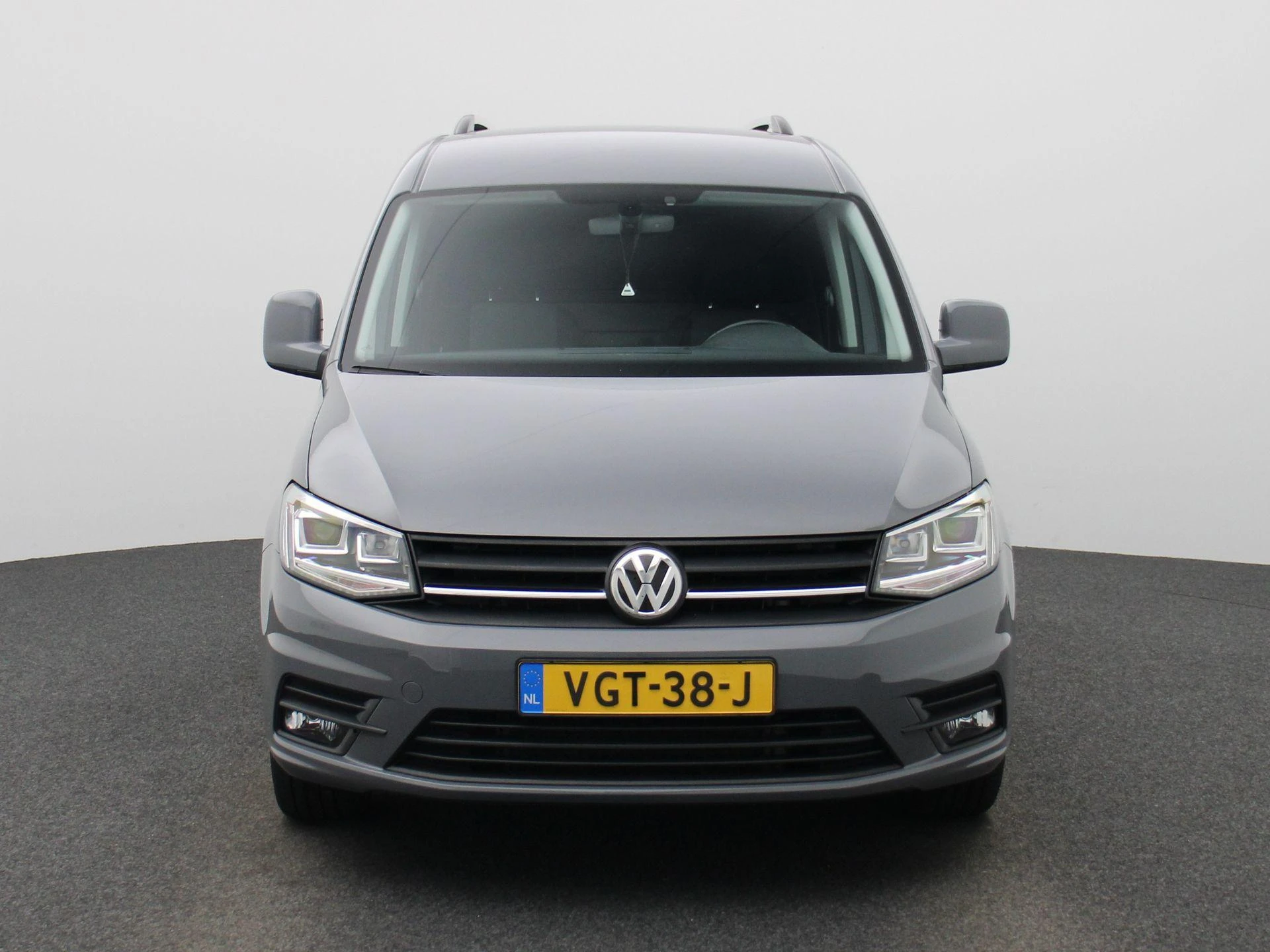 Volkswagen-Caddy-image-2