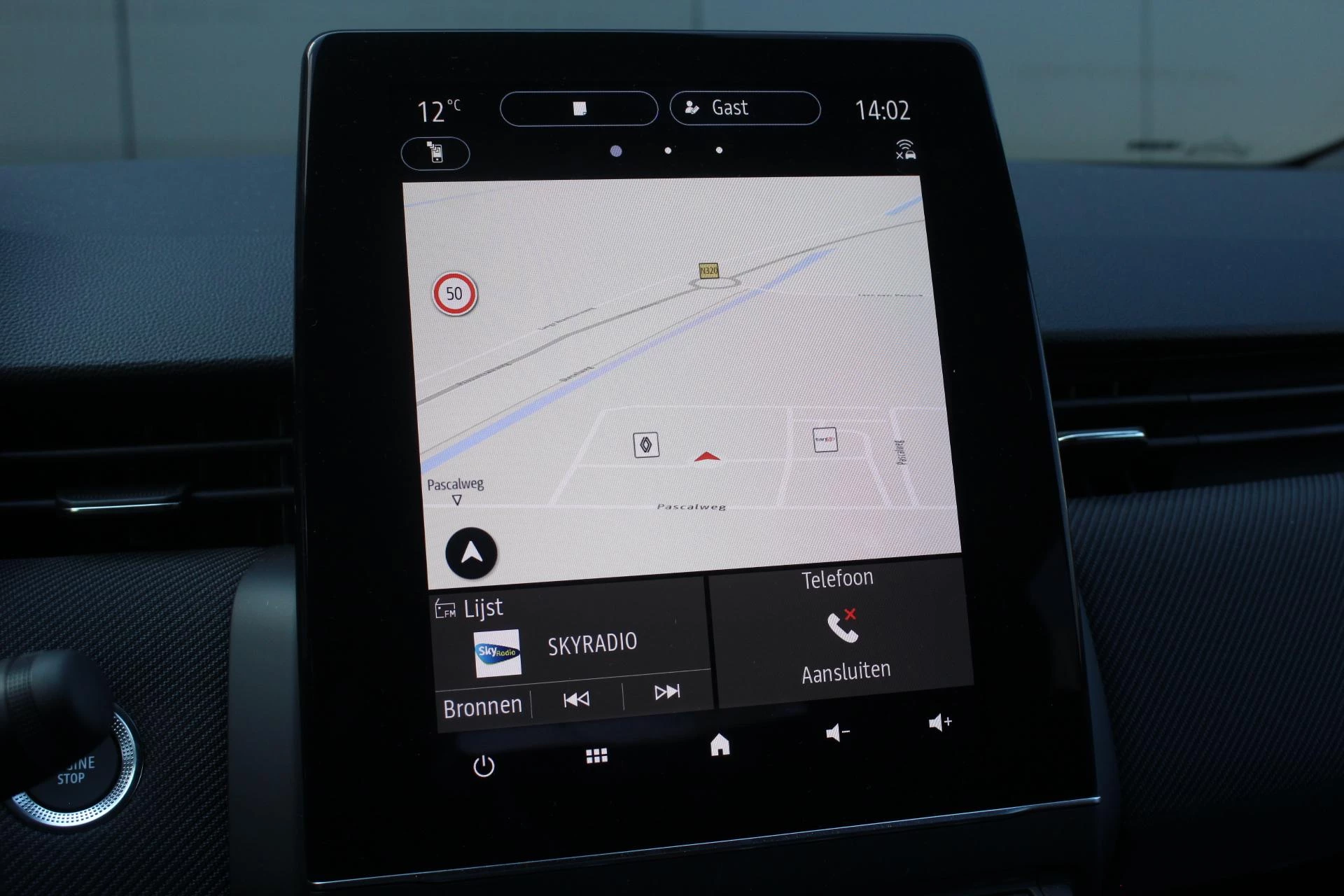 Renault-Clio-image-24