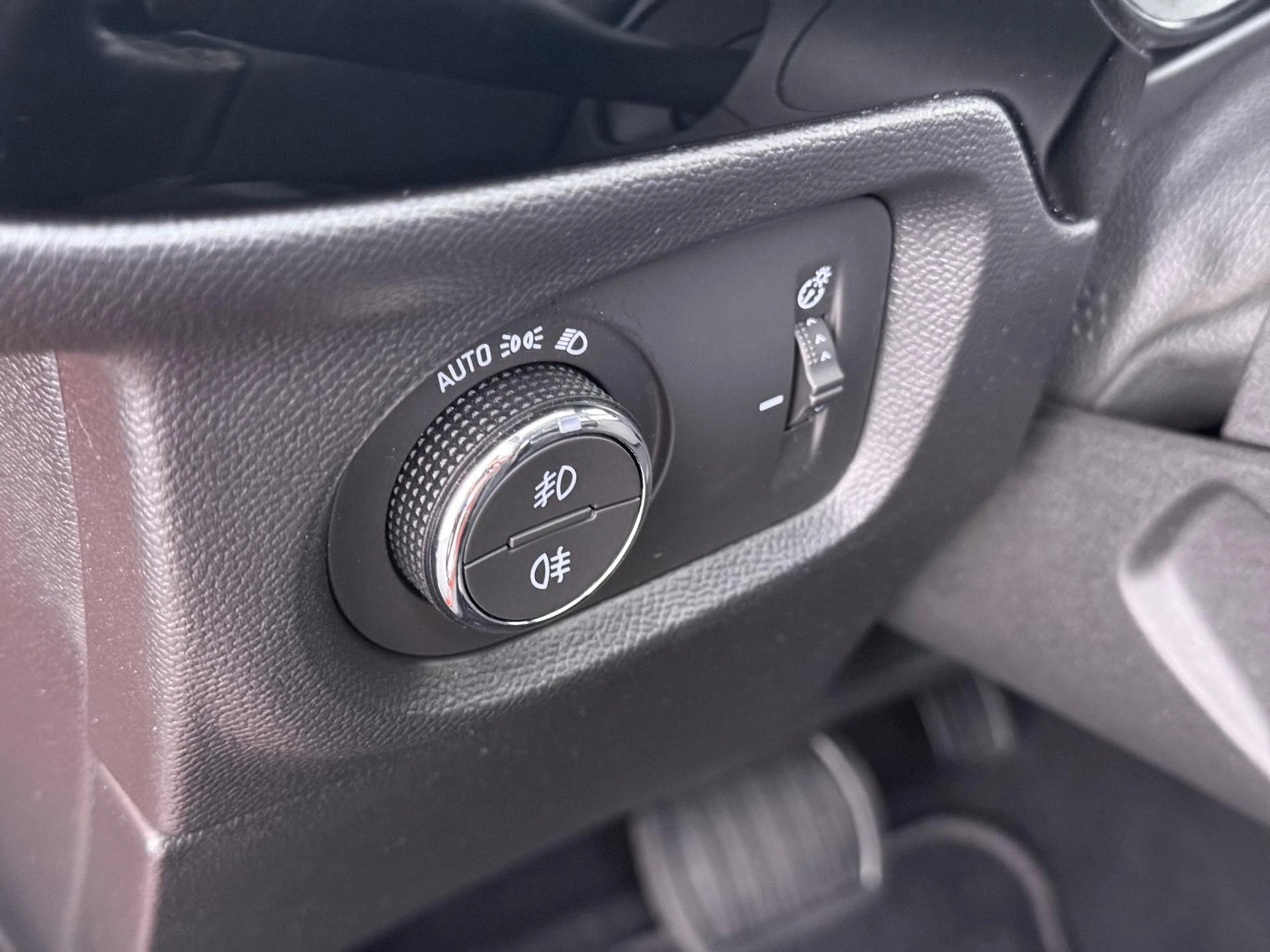 Opel-Corsa-e-image-13