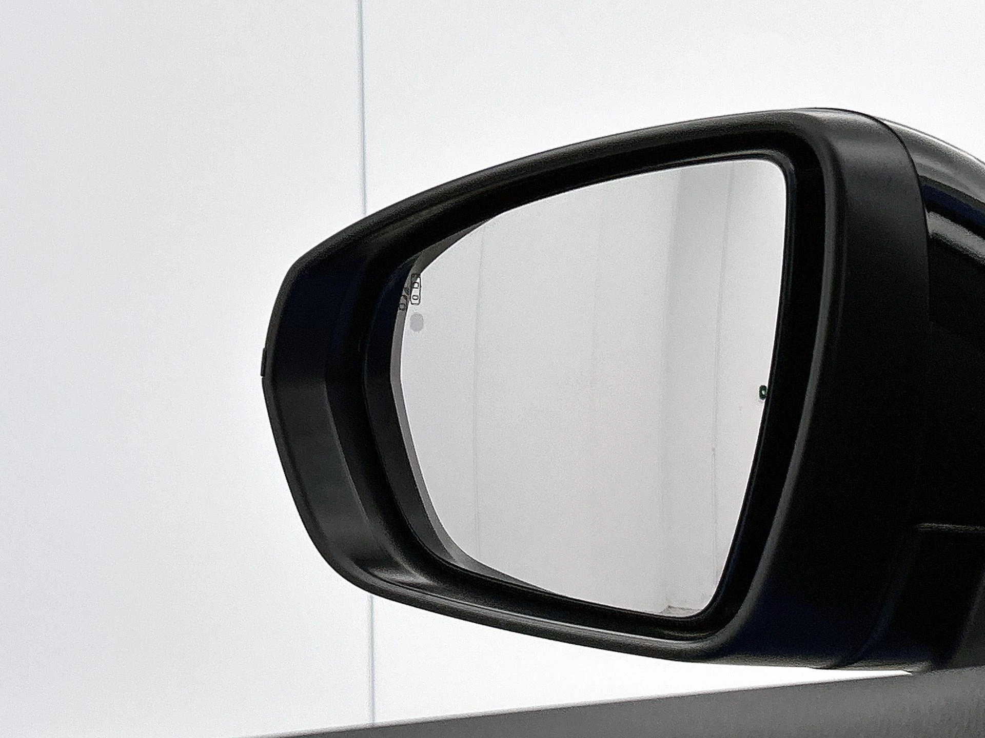Opel-Grandland-image-24