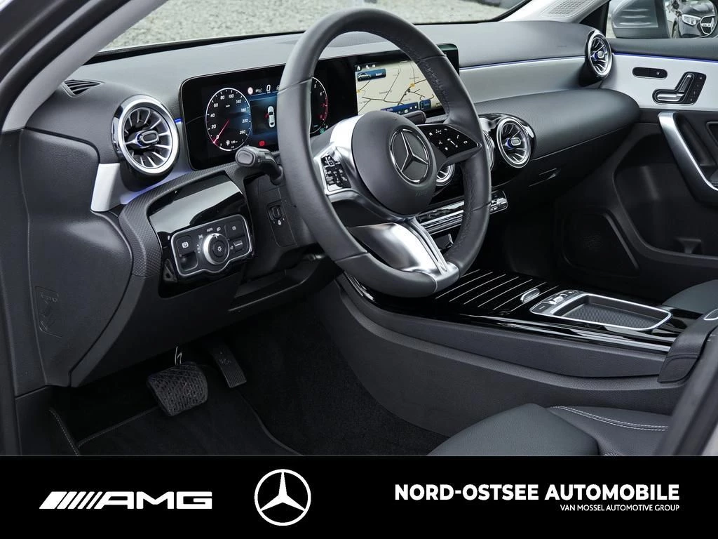 Mercedes-Benz A-Klasse 200 PROGRESSIVE DISTRONIC MULTIBEAM 360° LHZ ProgressiveW177 A 200 PROGRESSIVE DISTRONIC MULTIBEAM 360° LHZ Progressive