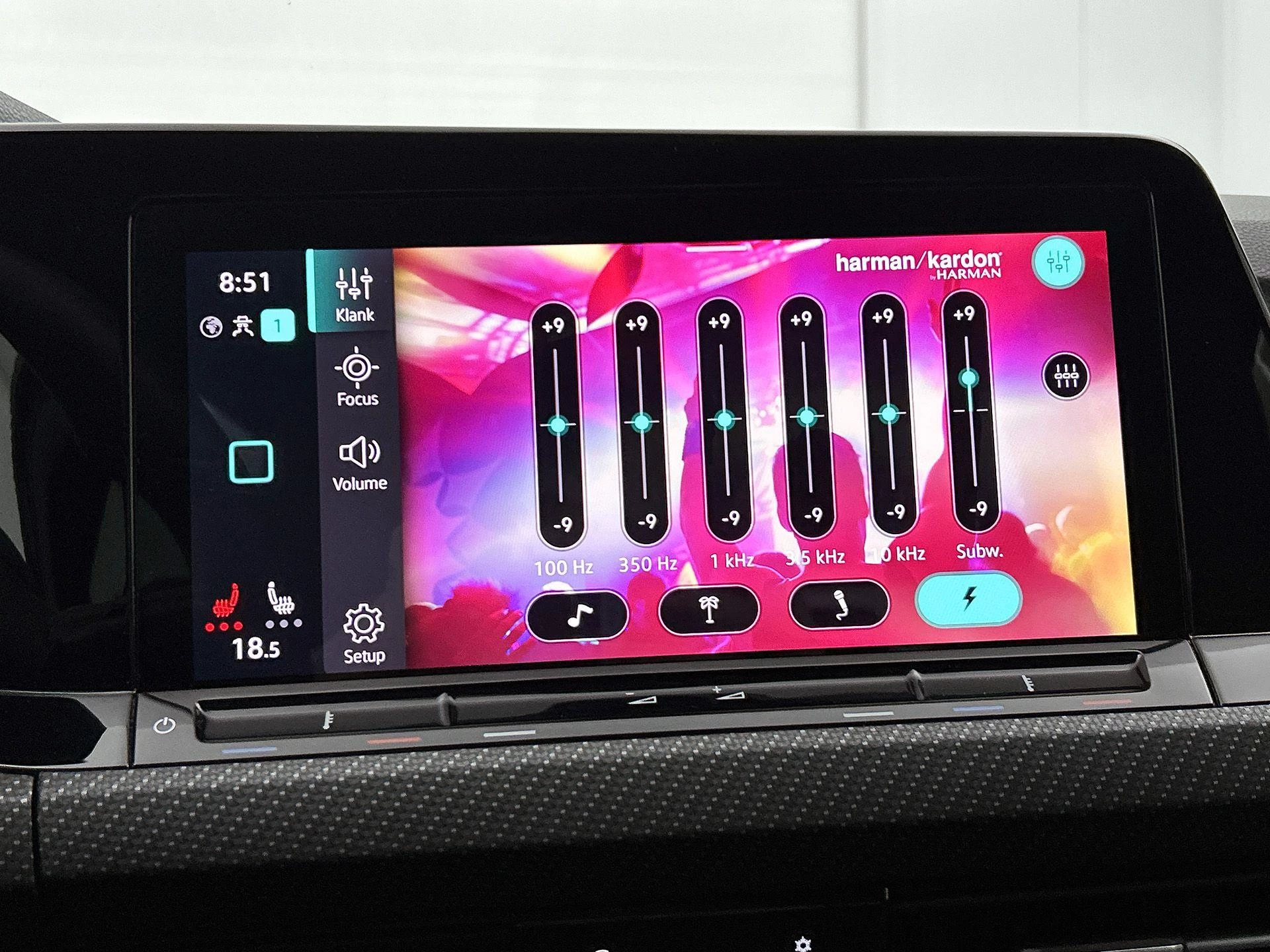 Volkswagen-Golf-image-11