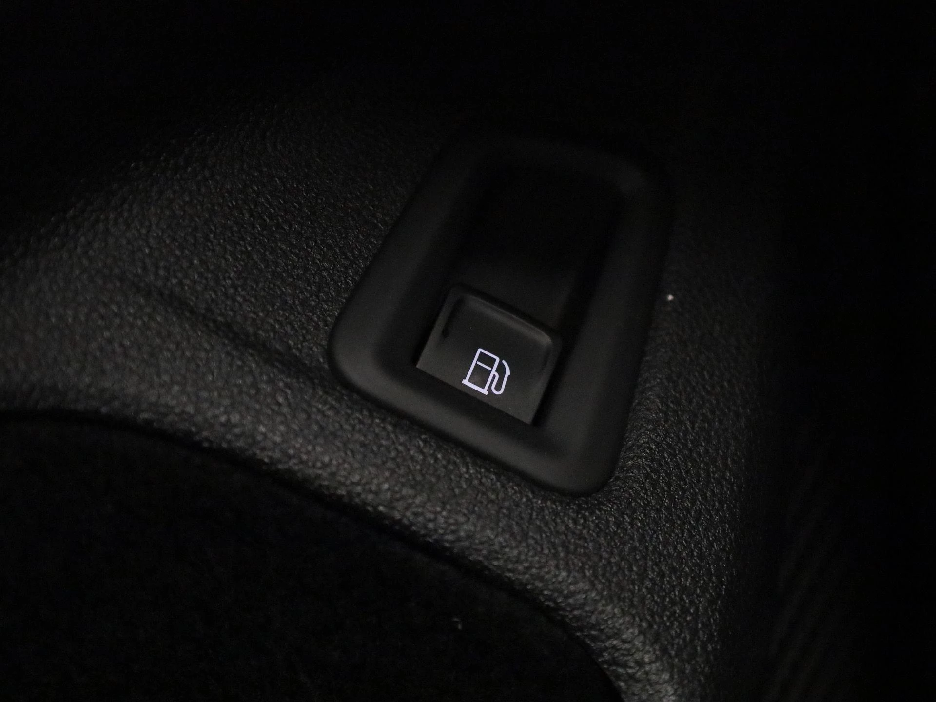 Volkswagen-Golf-image-29