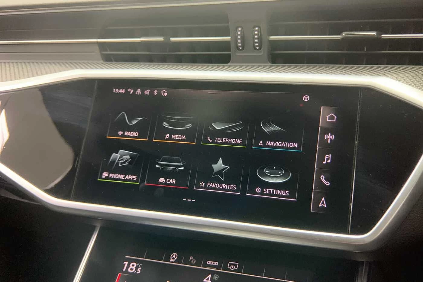 Audi-A6-image-16
