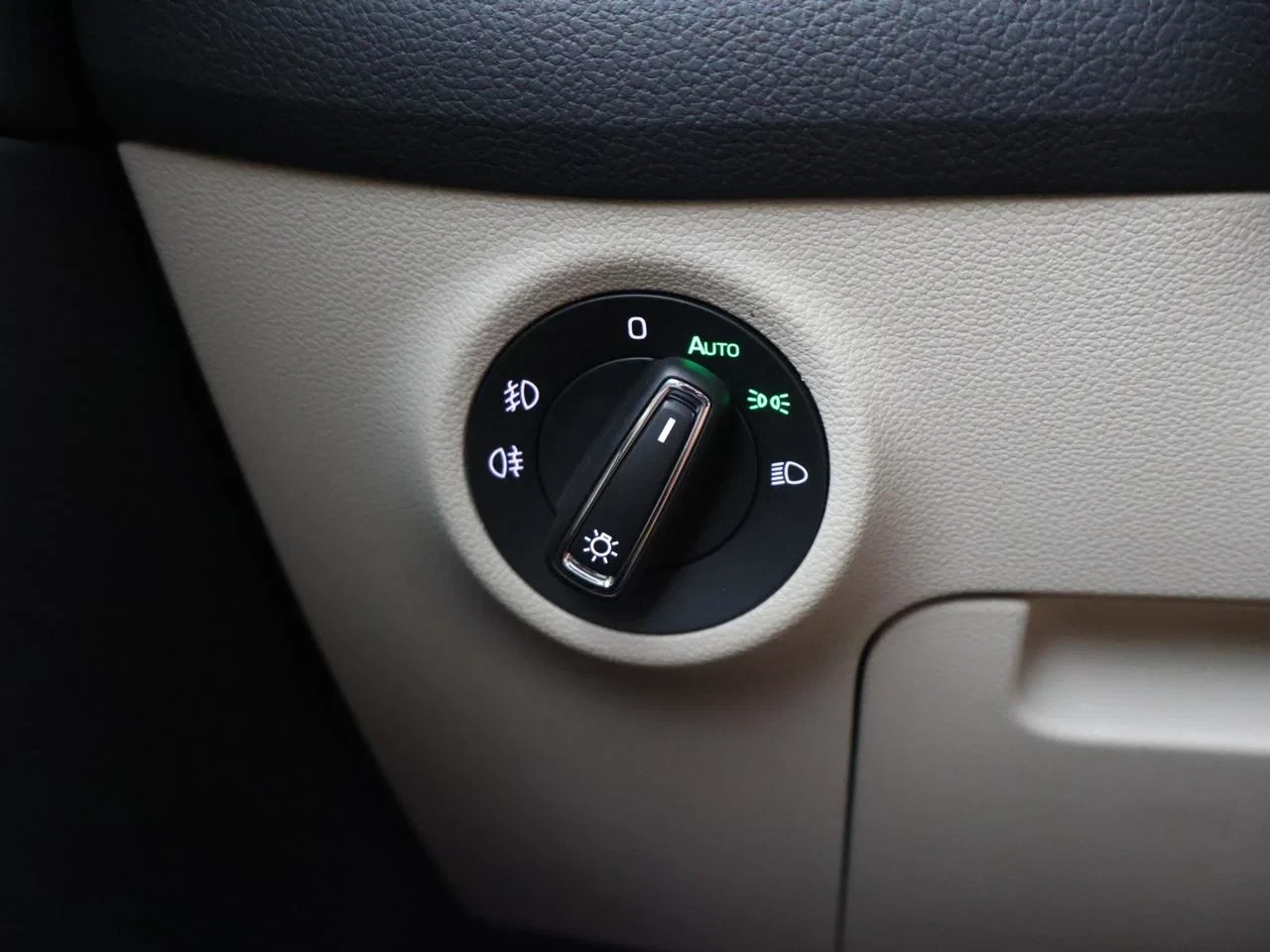 Škoda Kodiaq Kodiaq 2.0TSI 4x4 L&K 190PK *AUTOMAAT*PANODAK*TREKHAAK*BEIGE LEDER*360° CAMERA*ACC*APP-CONNECT*...*