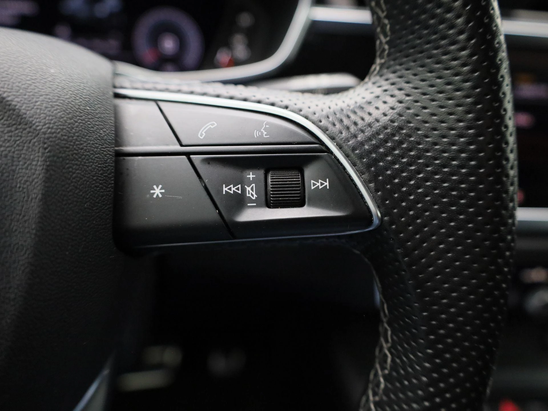 Audi-Q3-image-17