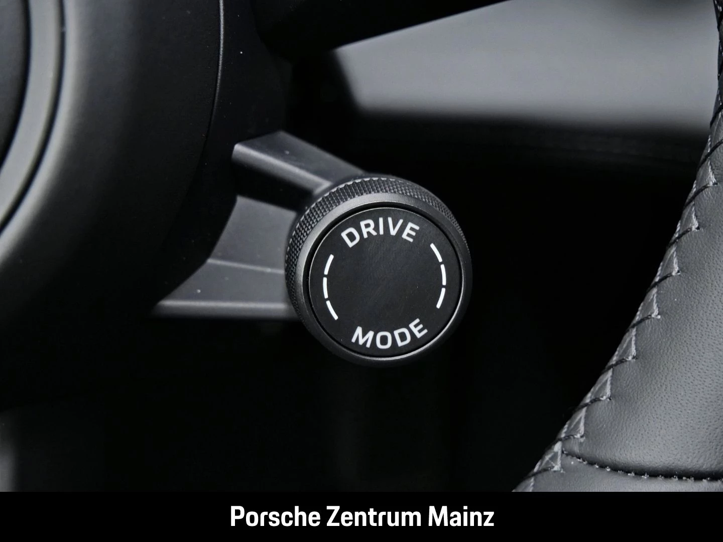 Porsche Taycan Black Edition NW ZUM HAUSPREIS black edition