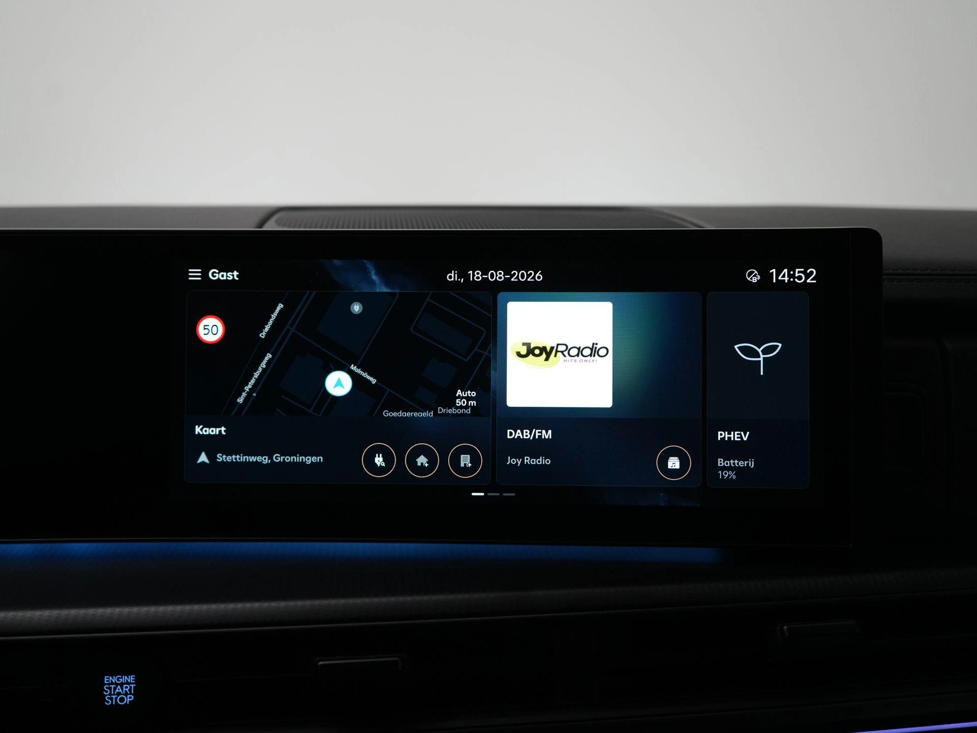 Hyundai-Santa Fe-image-21
