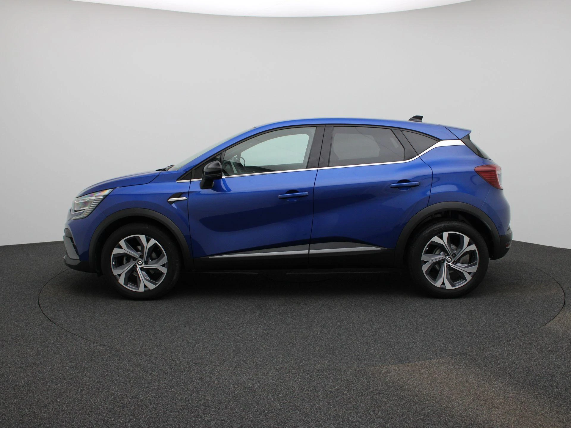 Renault-Captur-image-3