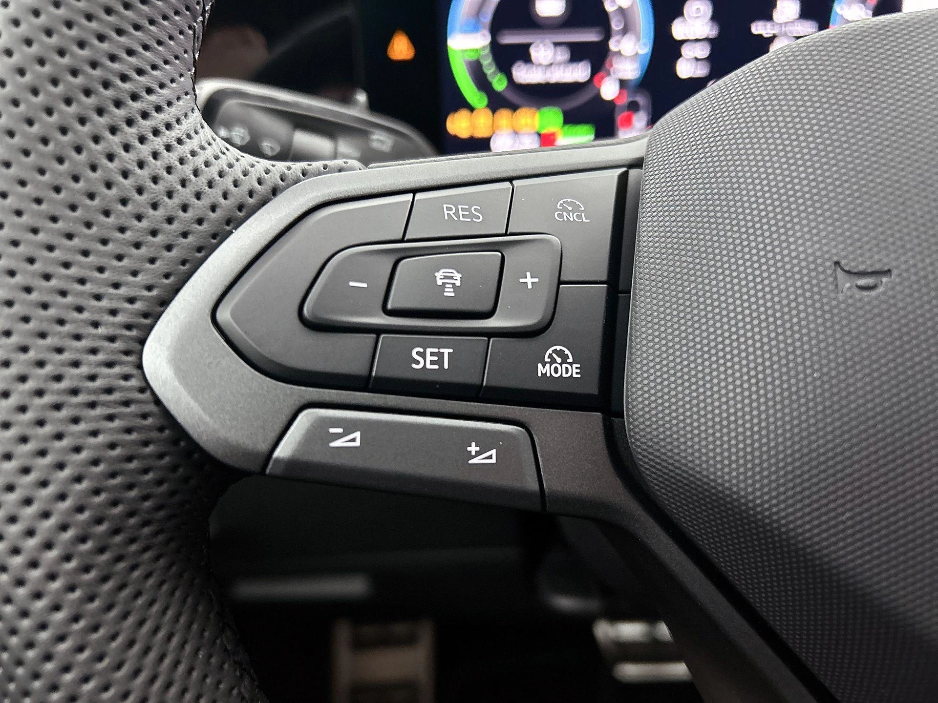 Volkswagen Tayron 1.5 eHybrid R-Line Edition