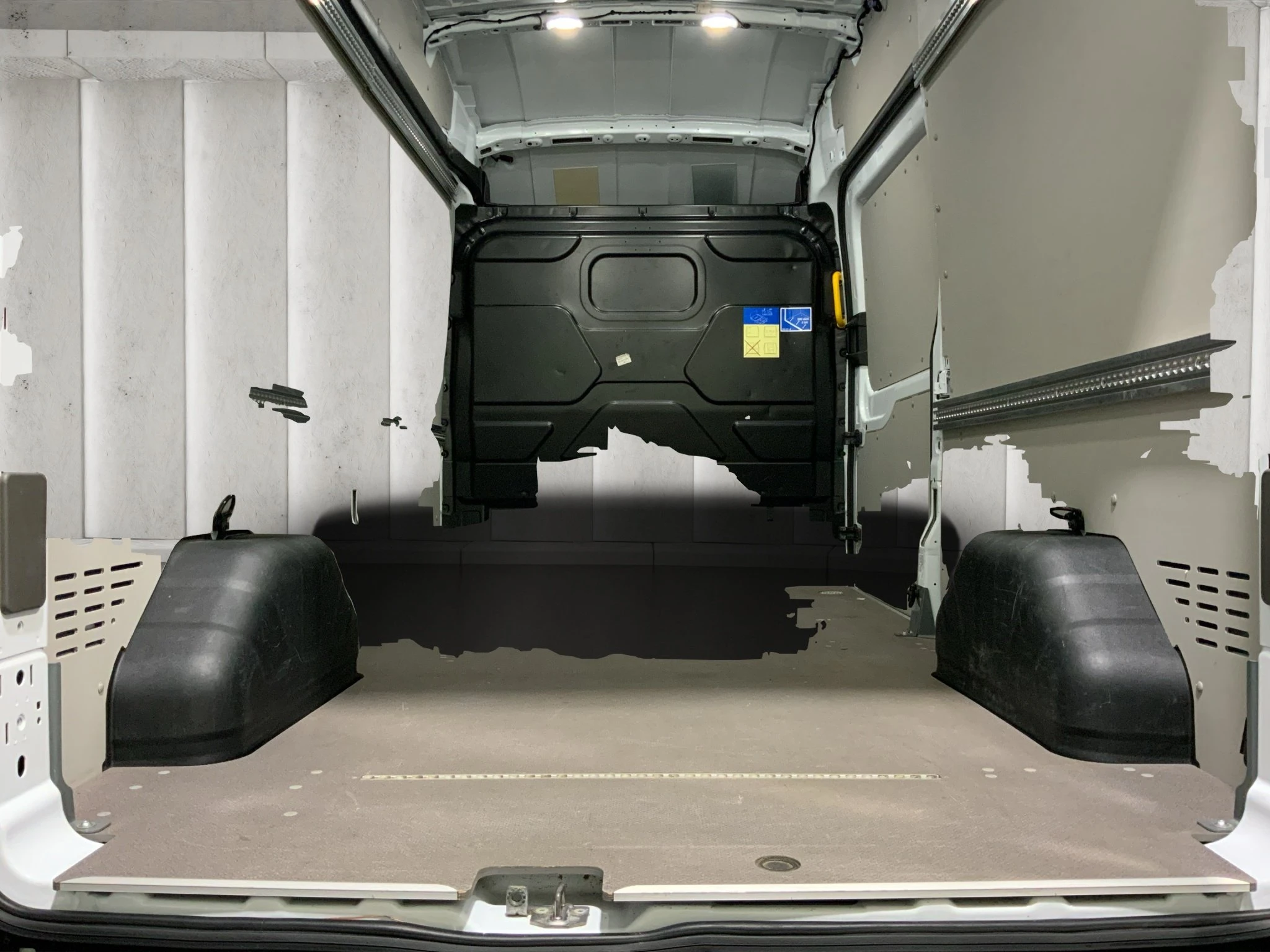 Ford-Transit-image-15