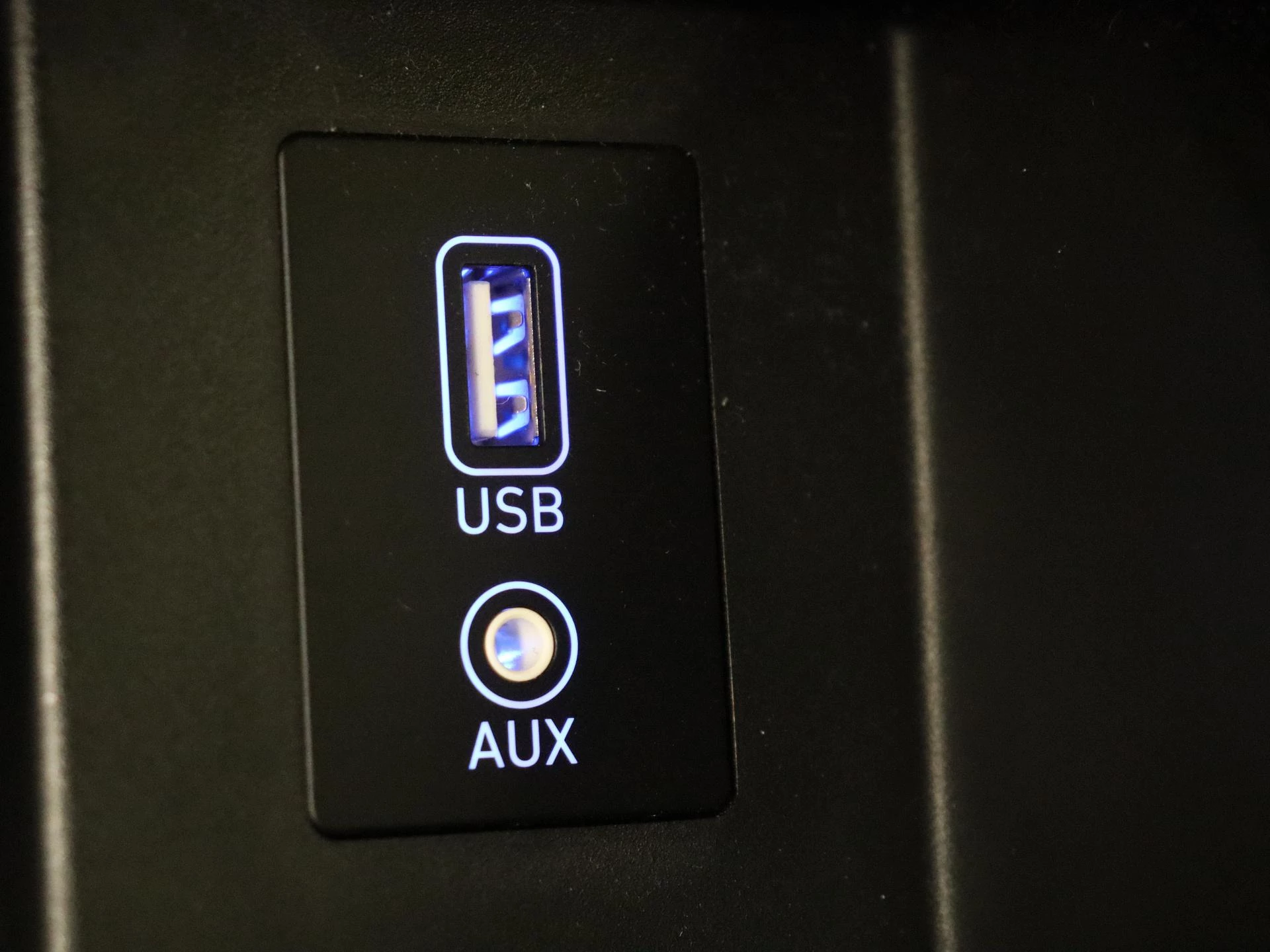 Hyundai-Kona-image-27