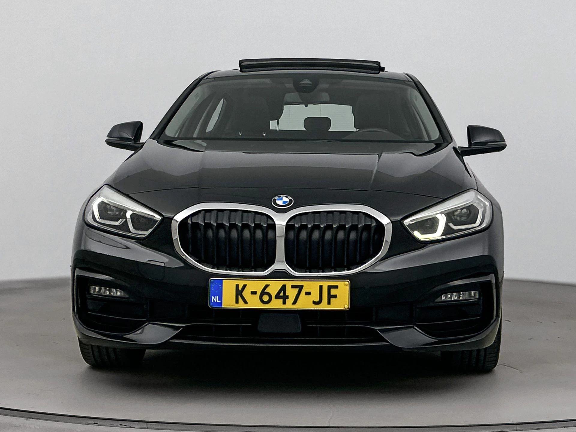 BMW-1 Serie-image-4
