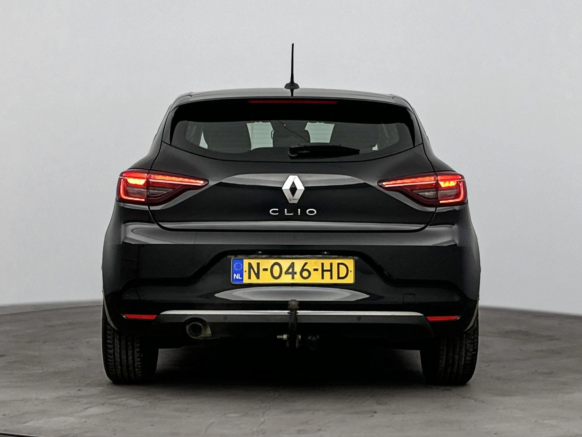 Renault-Clio-image-2