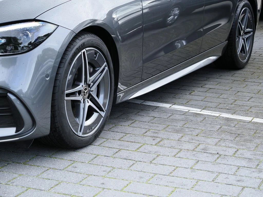 Mercedes-Benz-C-Klasse 220 d-image-6
