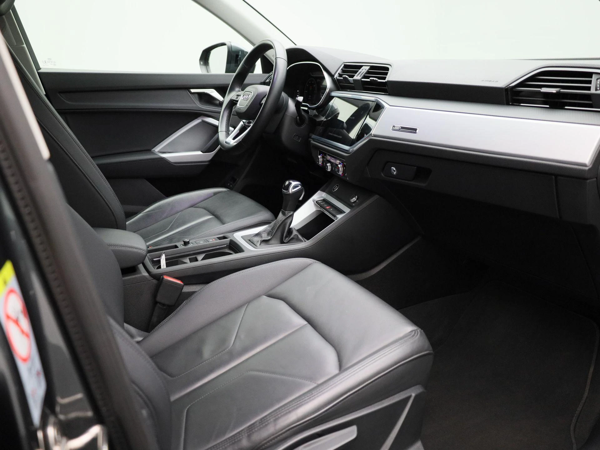 Audi-Q3-image-44