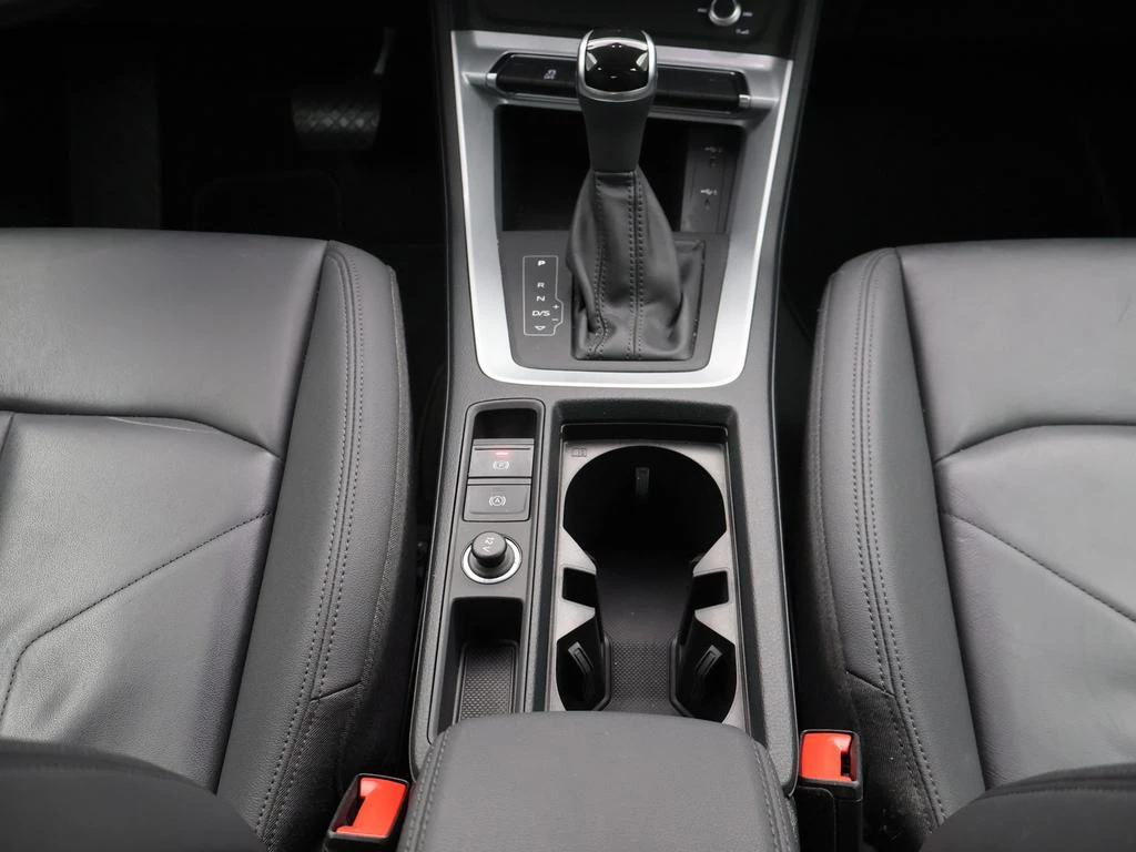 Audi-Q3-image-14