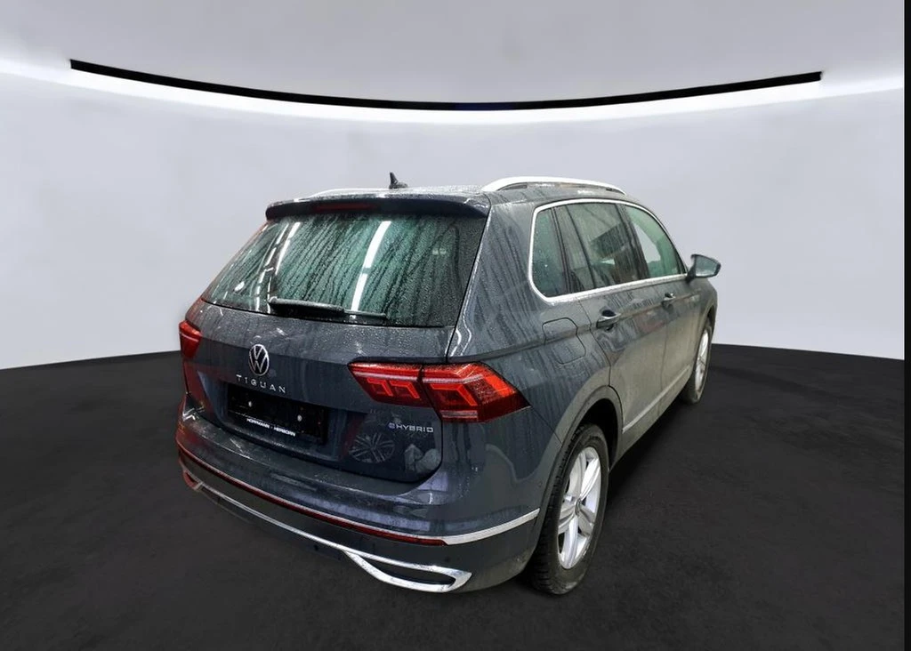 Volkswagen-Tiguan-image-1