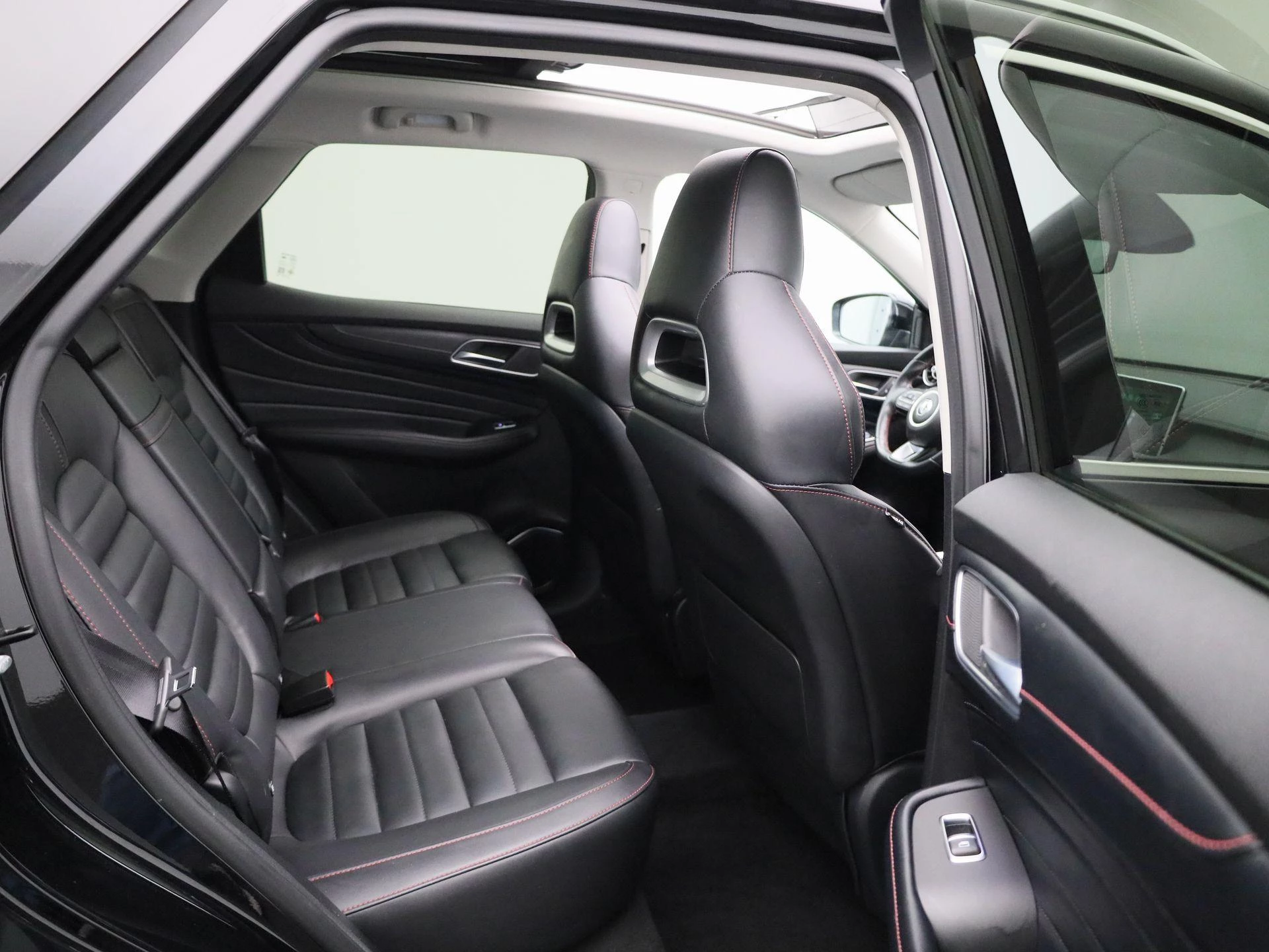 MG-EHS-image-35