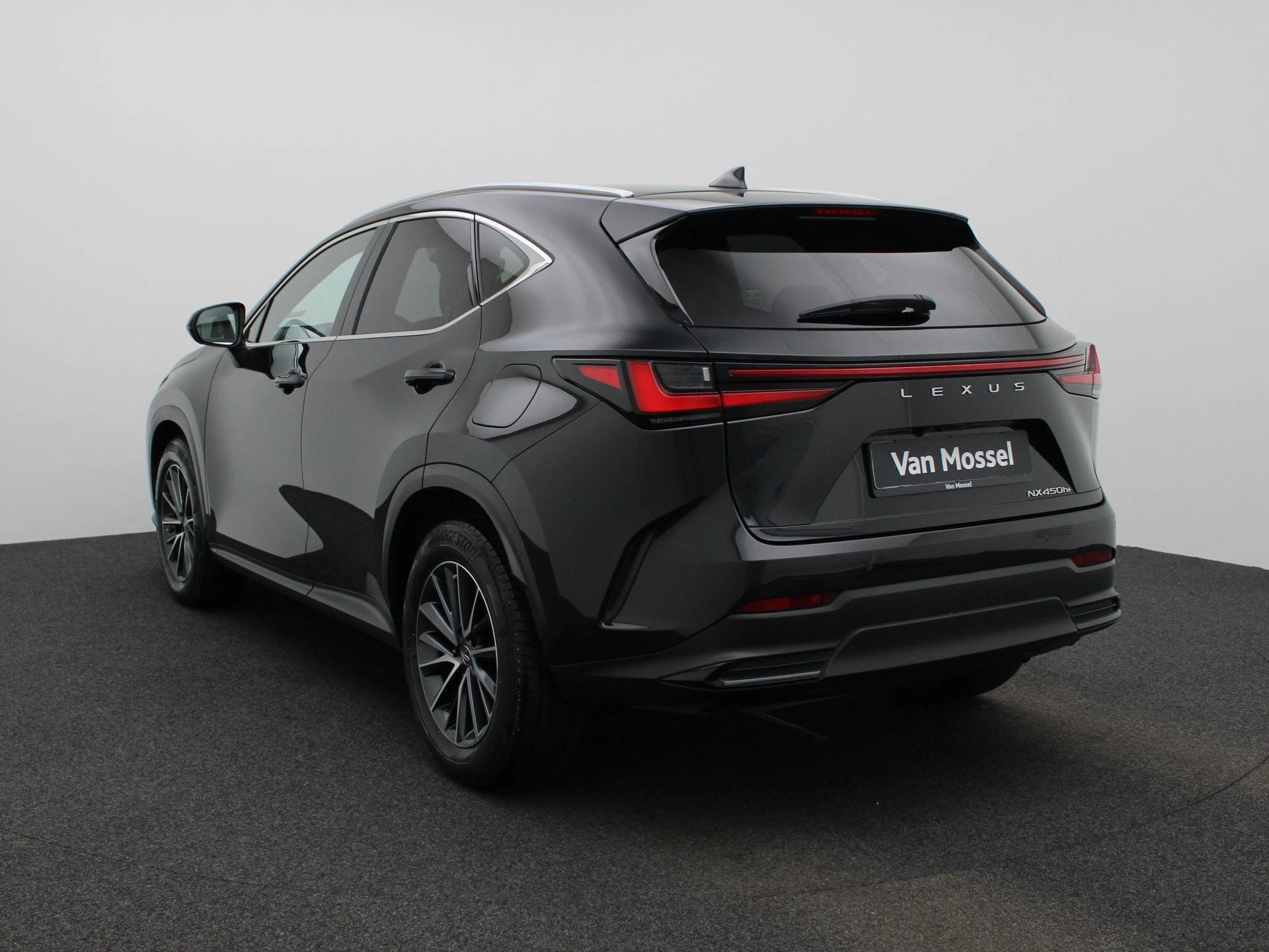 Lexus-NX-image-1