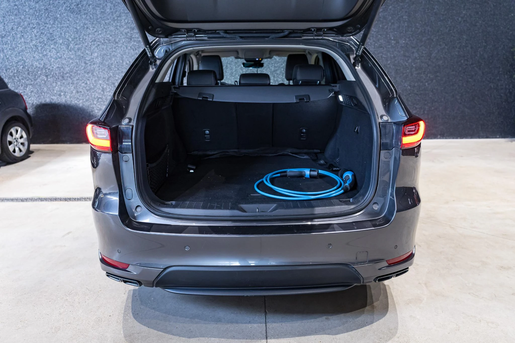 Mazda-CX-60-image-12
