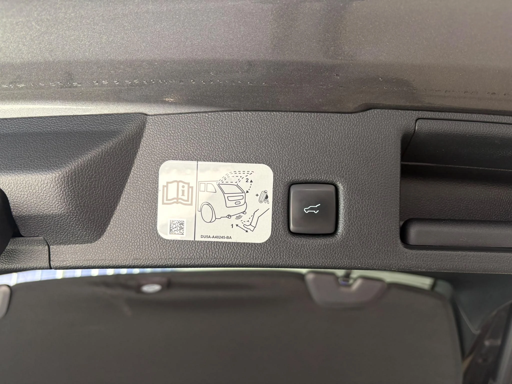 Ford-Kuga-image-14