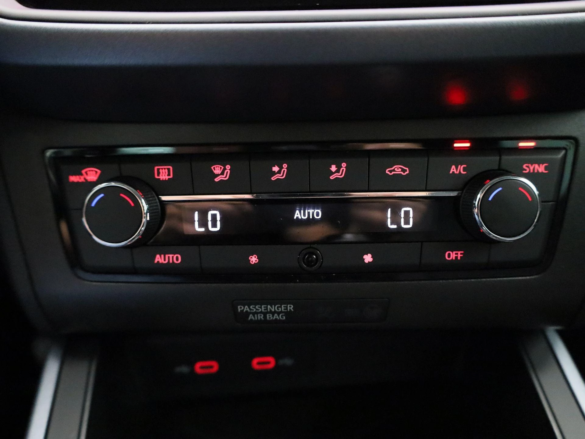 SEAT Arona 1.0 TSI Style Business Intense