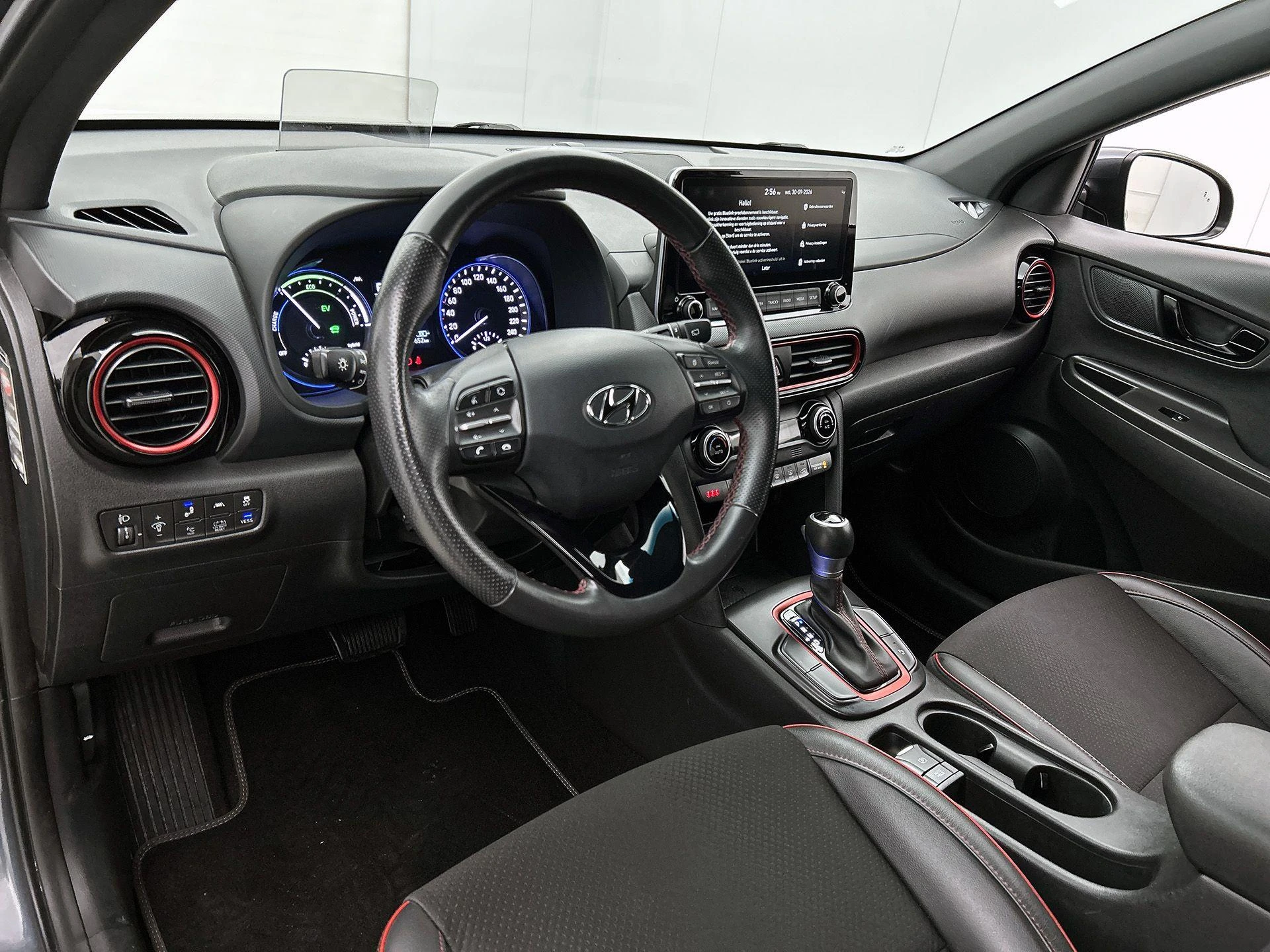Hyundai-Kona-image-17